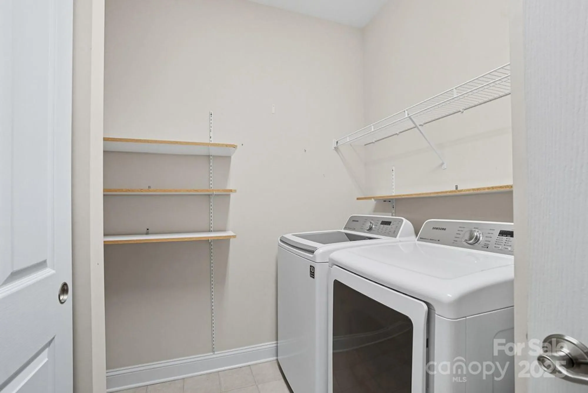 Property Slideshow image 30 of 42 | 2232 coltsview ln, Matthews, NC, 28105