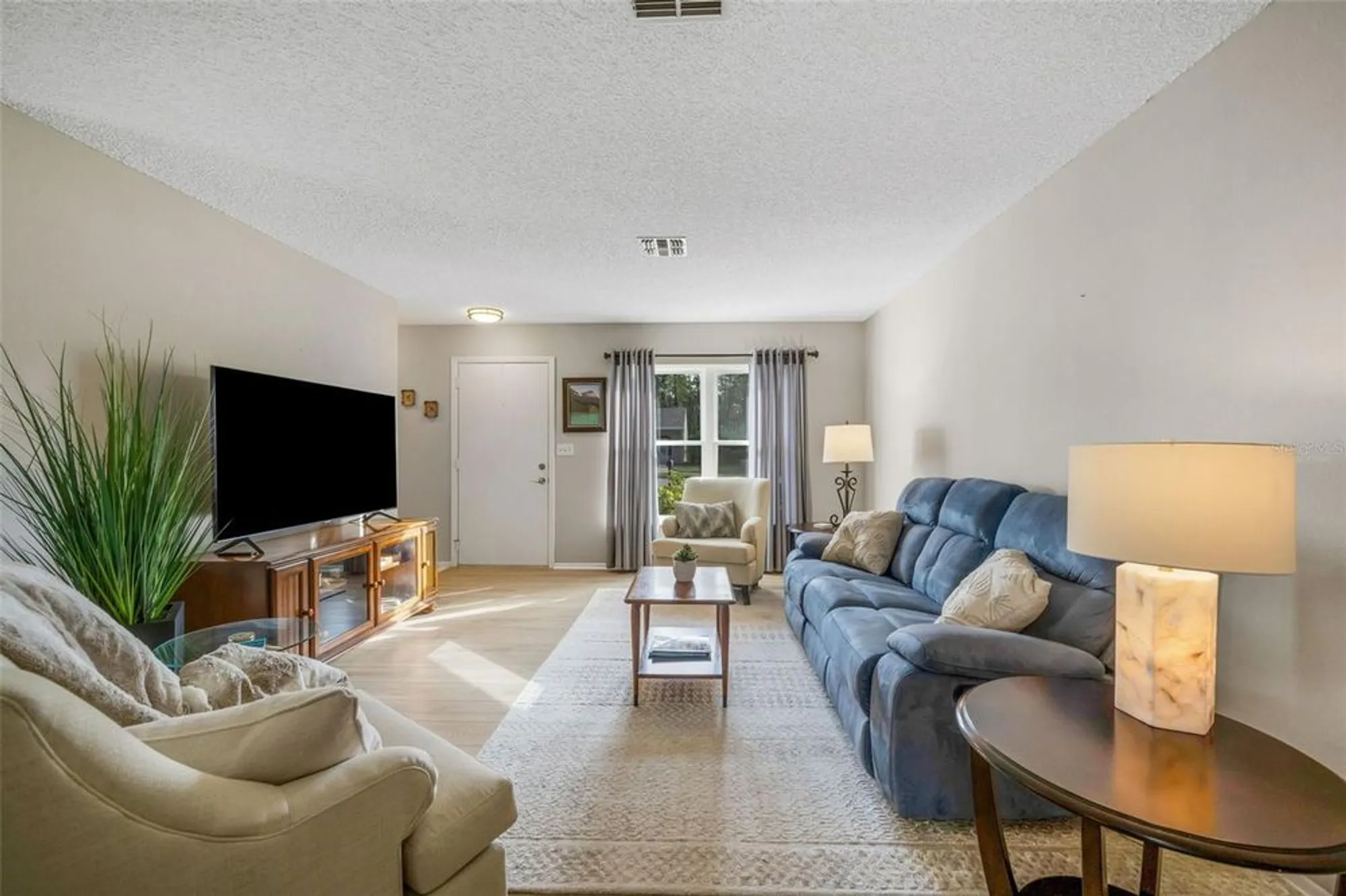 Property Slideshow image 5 of 87 | 4713 saint lawrence dr, New Port Richey, FL, 34655