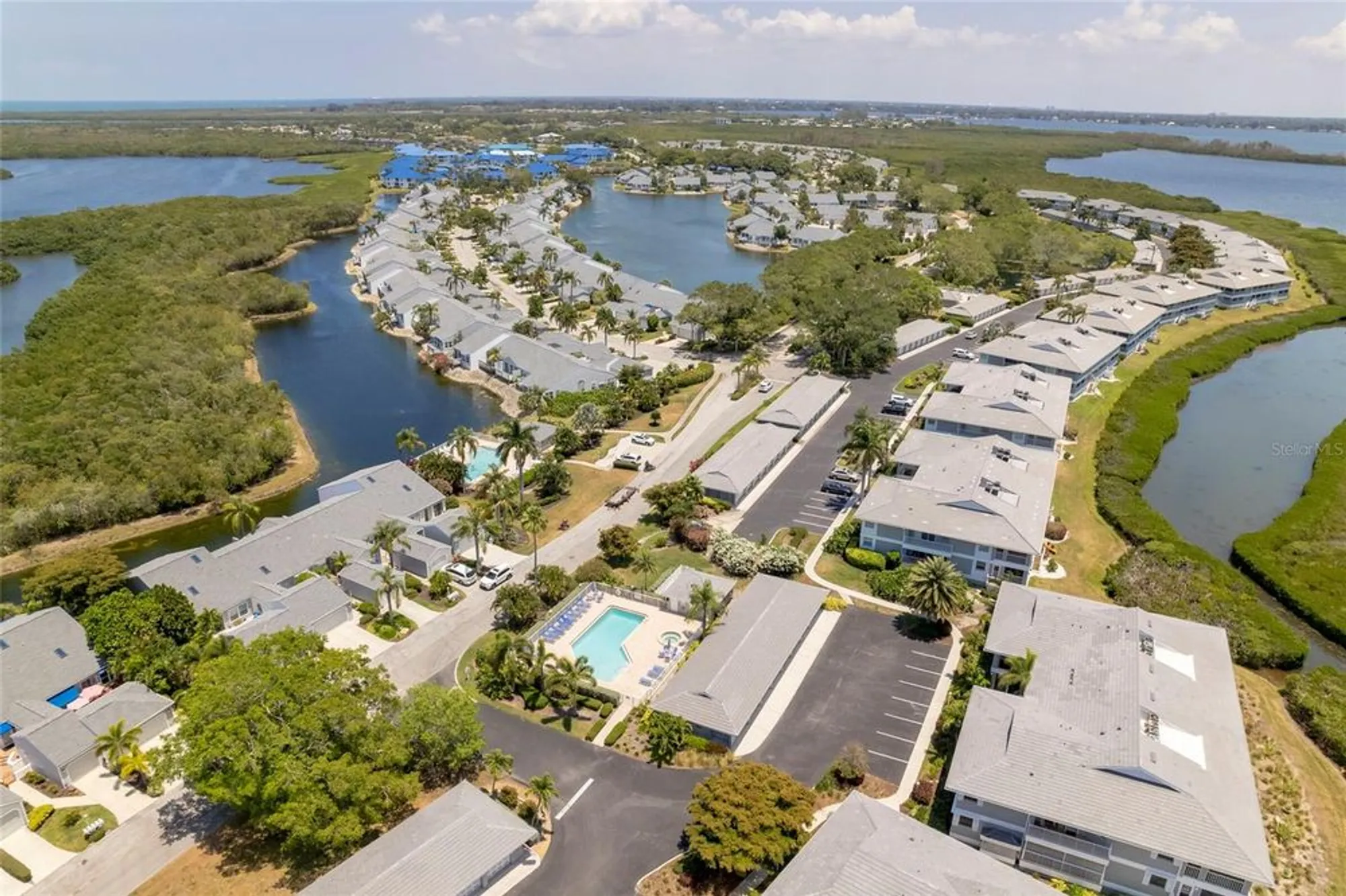 Property Slideshow image 4 of 41 | 1343 perico point cir # 117, Bradenton, FL, 34209