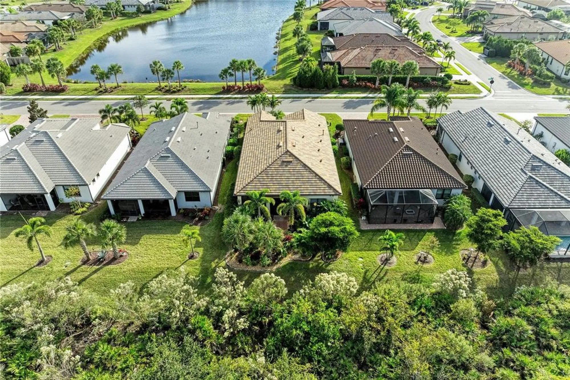 Property Slideshow image 67 of 85 | 17631 colebrook cir, Lakewood Ranch, FL, 34202