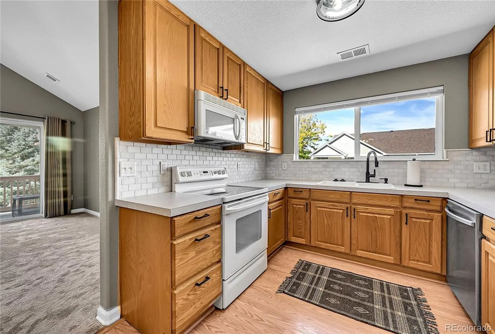 Property Slideshow image 4 of 29 | 4605 hahns peak dr unit 203, Loveland, CO, 80538