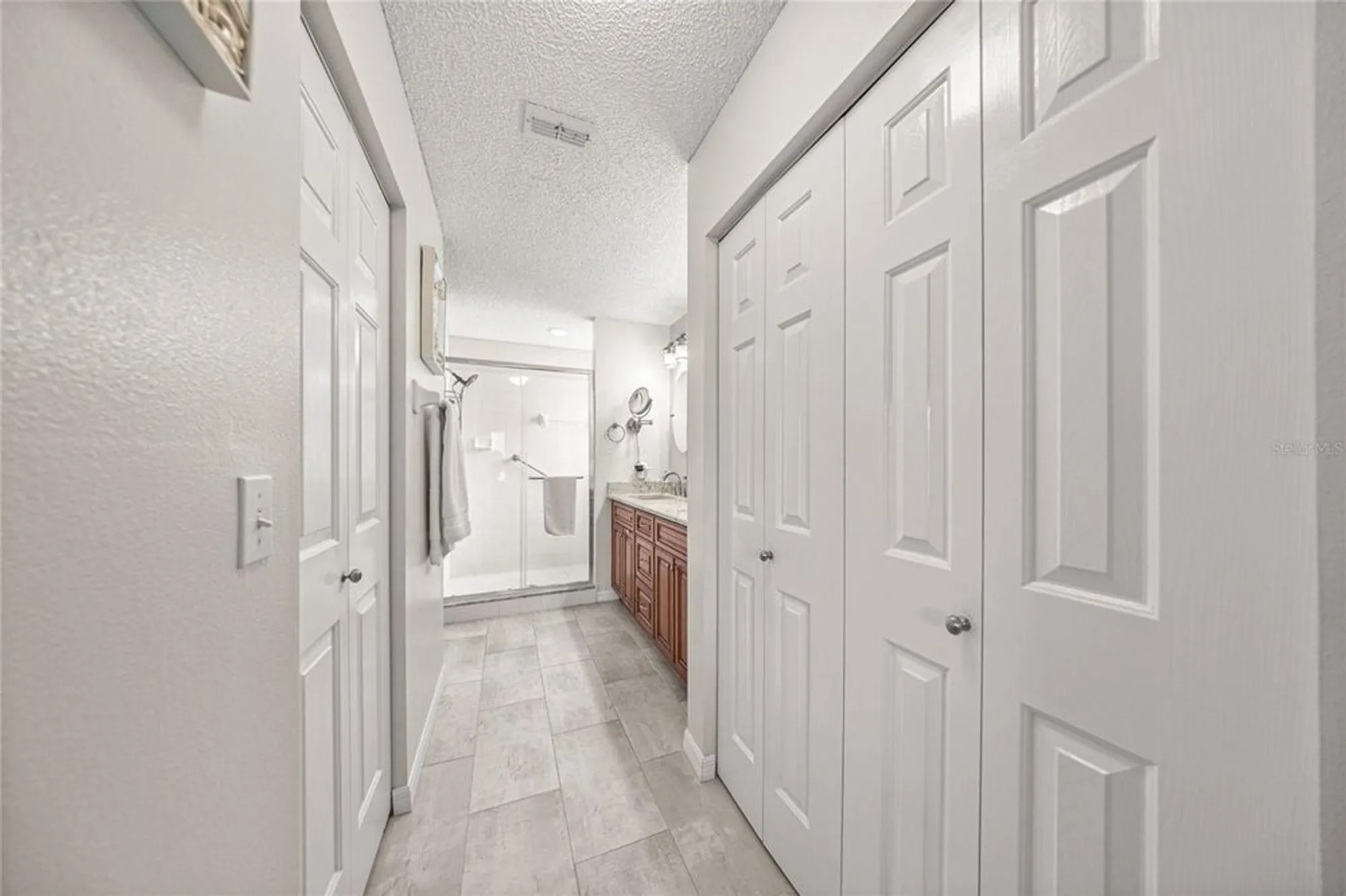 Property Slideshow image 20 of 27 | 9482 sw 93rd loop, Ocala, FL, 34481