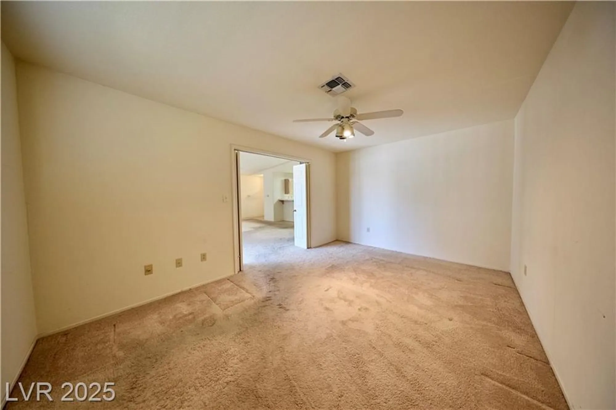 Property Slideshow image 15 of 17 | 2851 s valley view blvd 1199, Las Vegas, NV, 89102