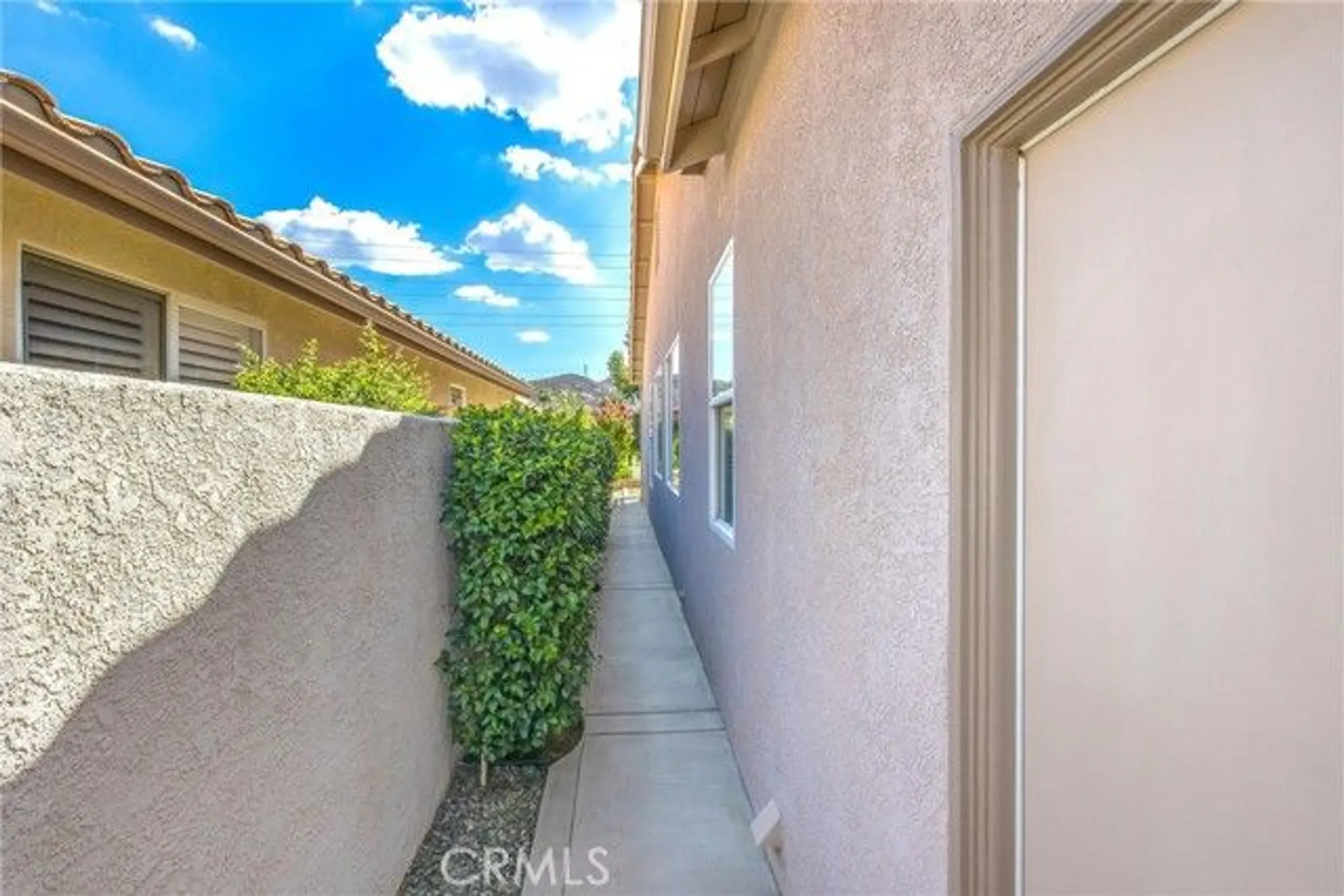 Property Slideshow image 35 of 54 | 4976 silverado ave, Banning, CA, 92220