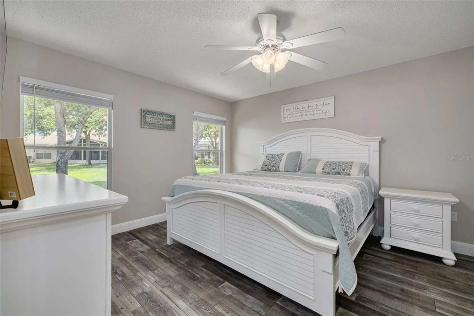 Property Slideshow image 14 of 39 | 1055 blyth hill ct, Trinity, FL, 34655
