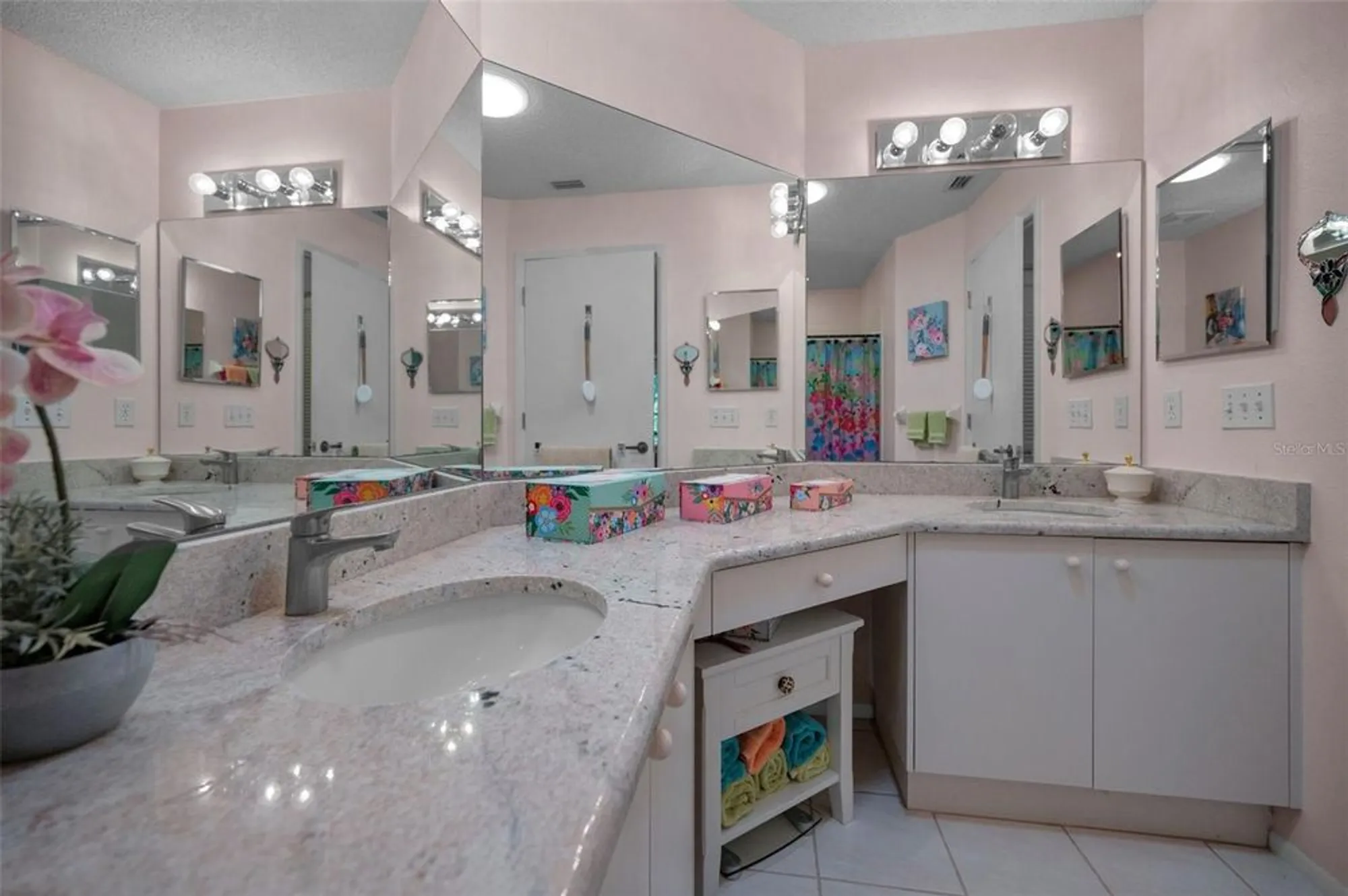 Property Slideshow image 33 of 81 | 9713 sweeping view dr, New Port Richey, FL, 34655