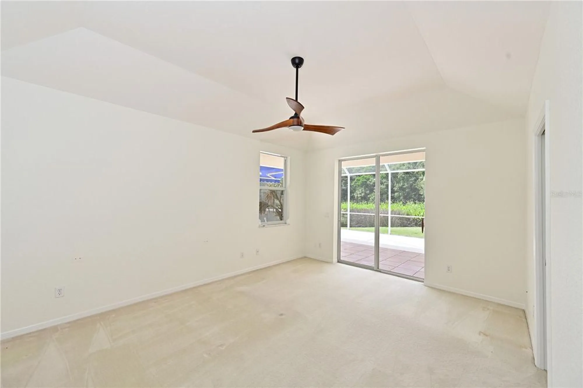 Property Slideshow image 17 of 73 | 6637 pleasant hill rd, Bradenton, FL, 34203