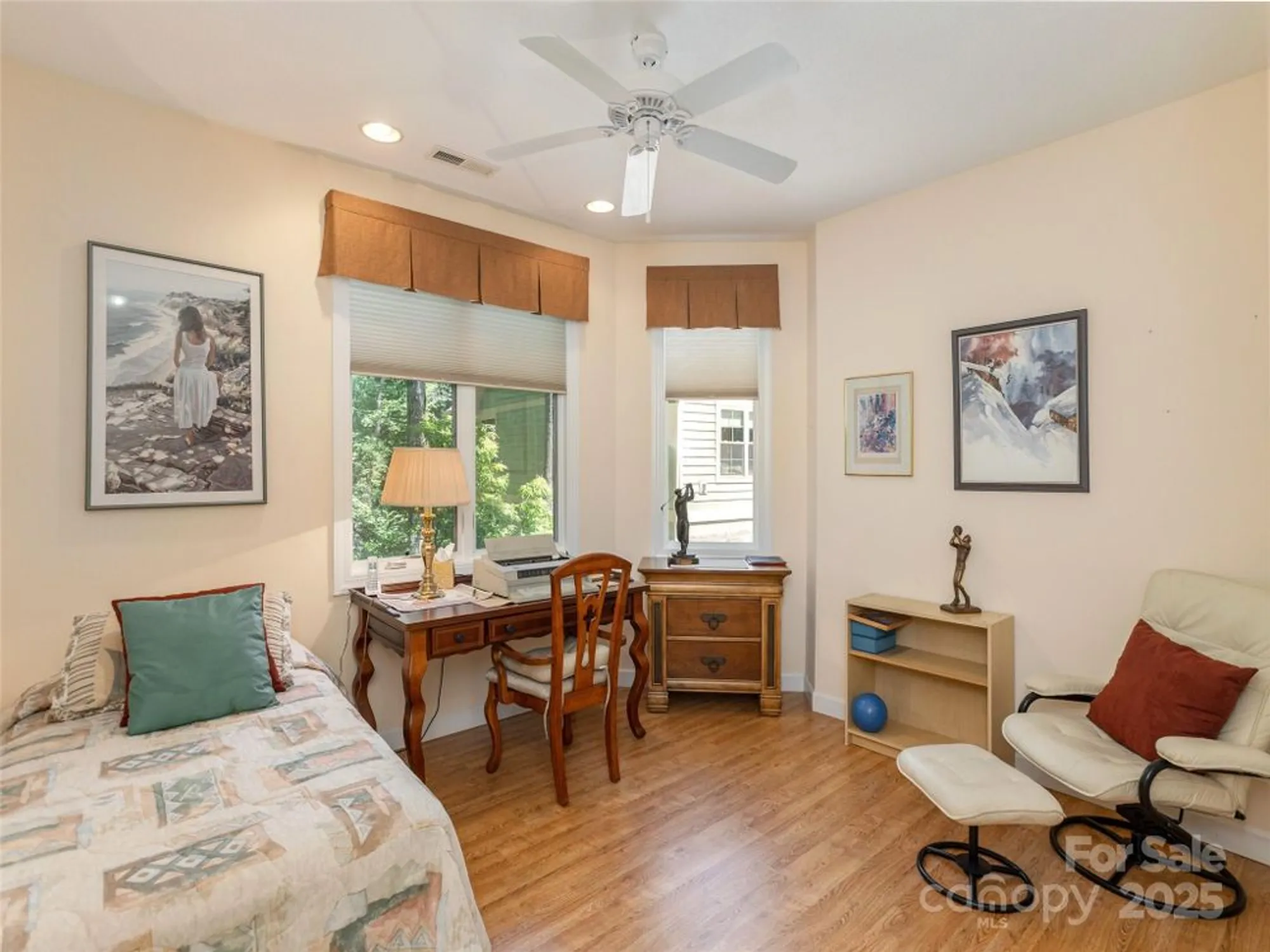 Property Slideshow image 26 of 44 | 17 high park ct, Hendersonville, NC, 28791