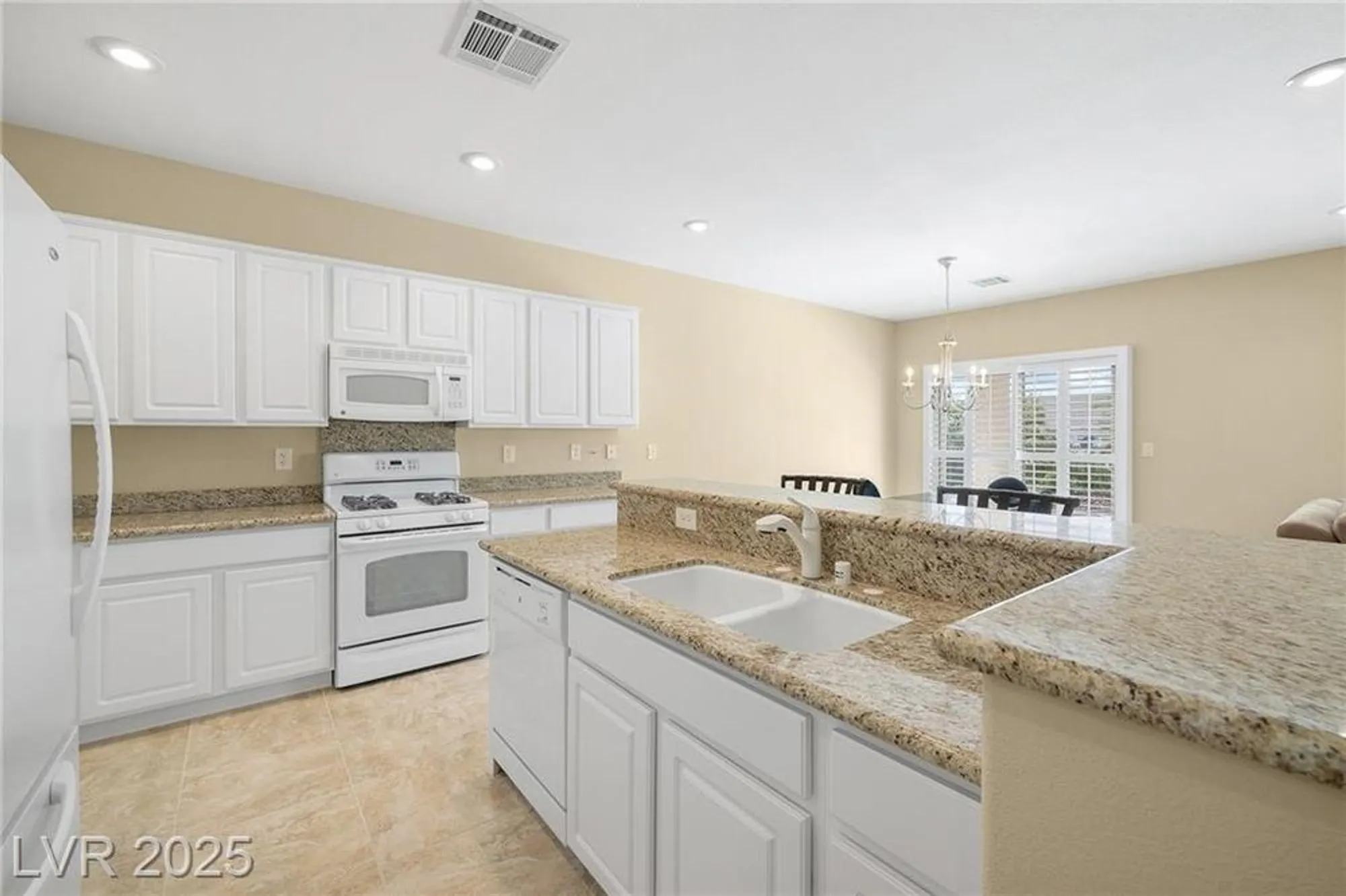 Property Slideshow image 10 of 39 | 2360 aztec ruin way, Henderson, NV, 89044