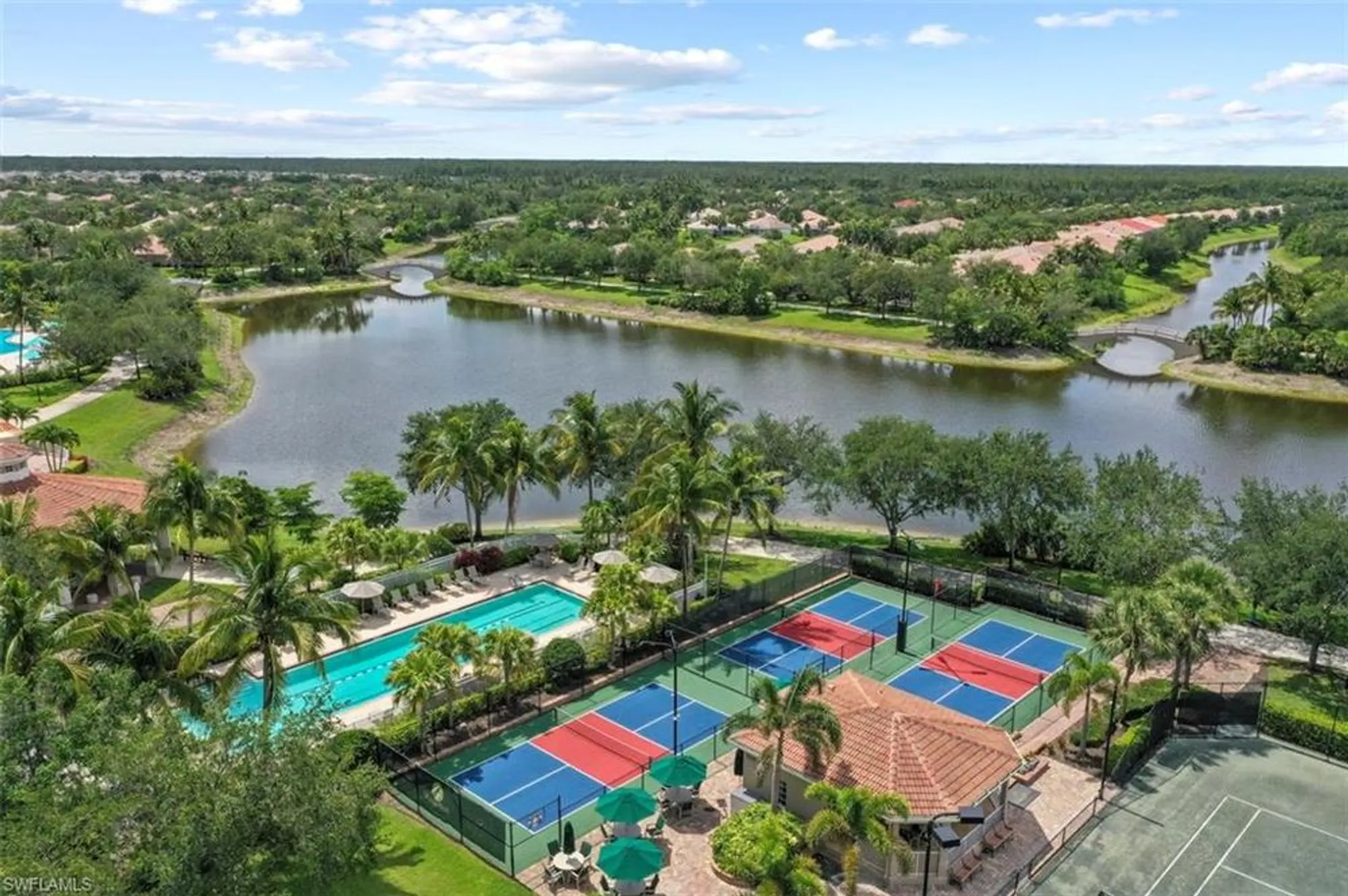 Property Slideshow image 19 of 24 | 15079 reef ln, Bonita Springs, FL, 34135