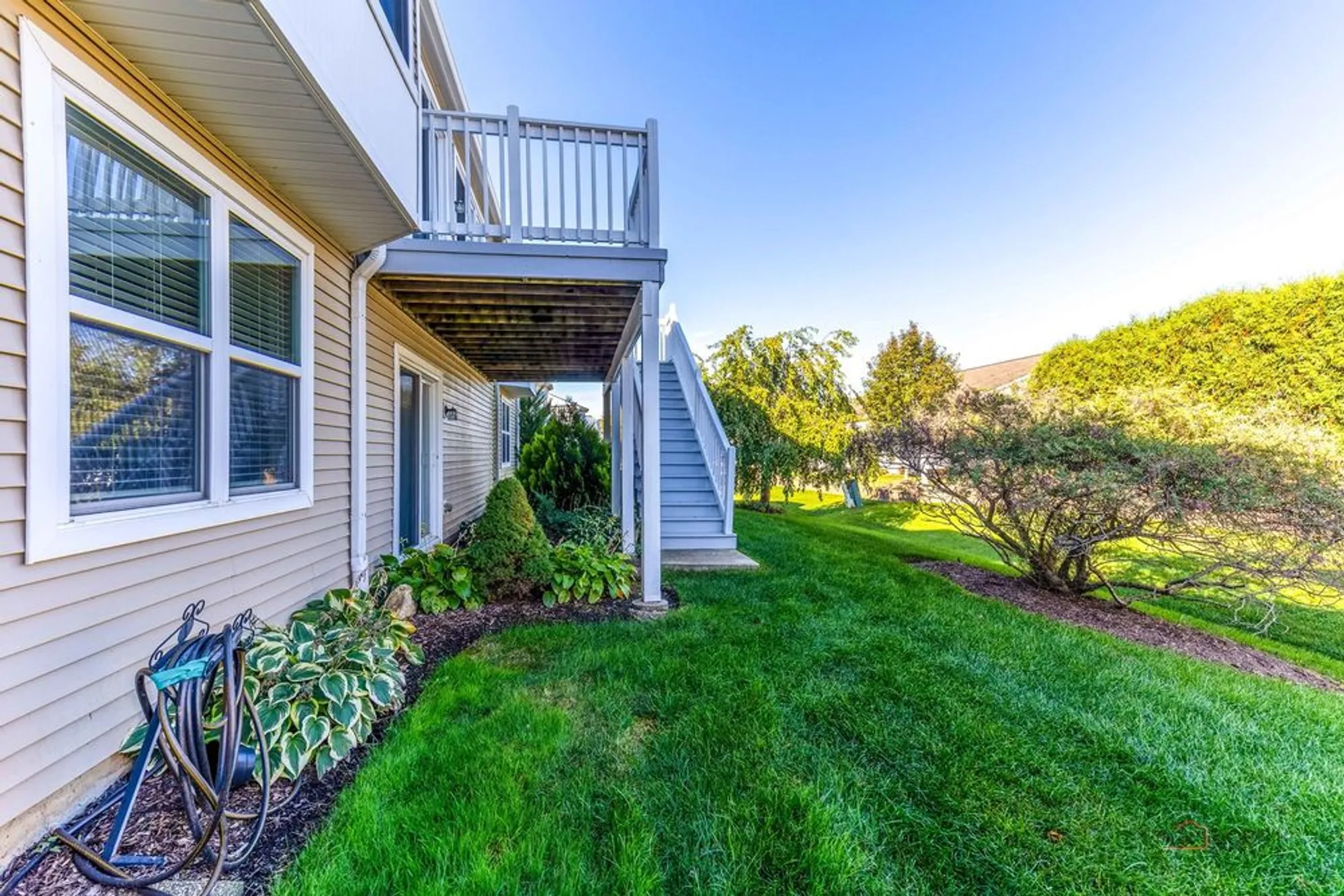 Property Slideshow image 34 of 39 | 3768 canton cir, Mundelein, IL, 60060