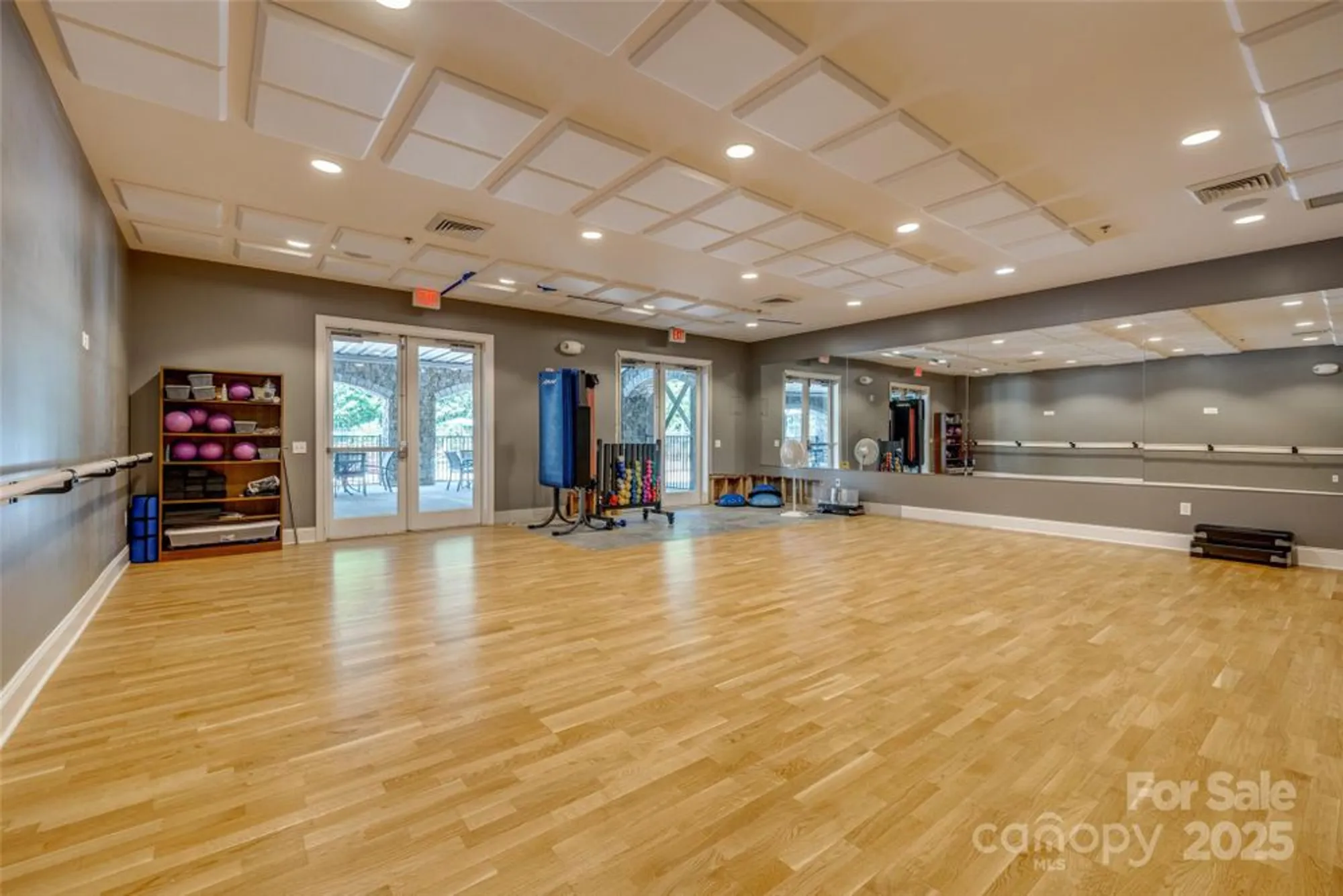 Property Slideshow image 38 of 45 | 15620 lake ridge rd, Charlotte, NC, 28278