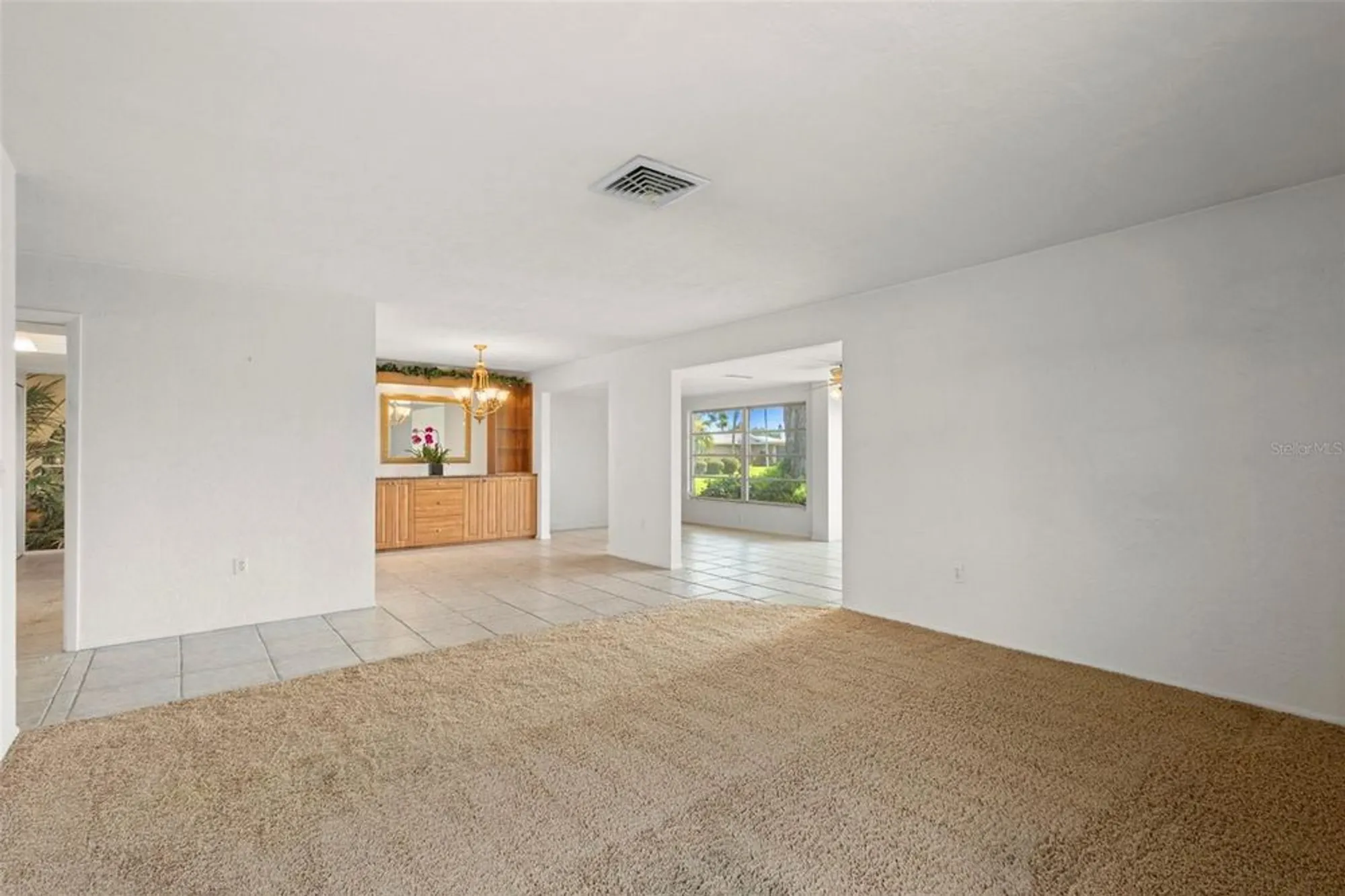 Property Slideshow image 13 of 35 | 3328 dartmouth ln 1012, Sarasota, FL, 34239