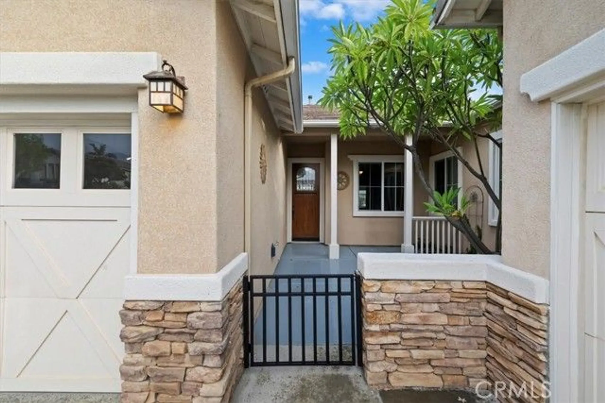 Property Slideshow image 3 of 48 | 23833 fawnskin dr, Corona, CA, 92883