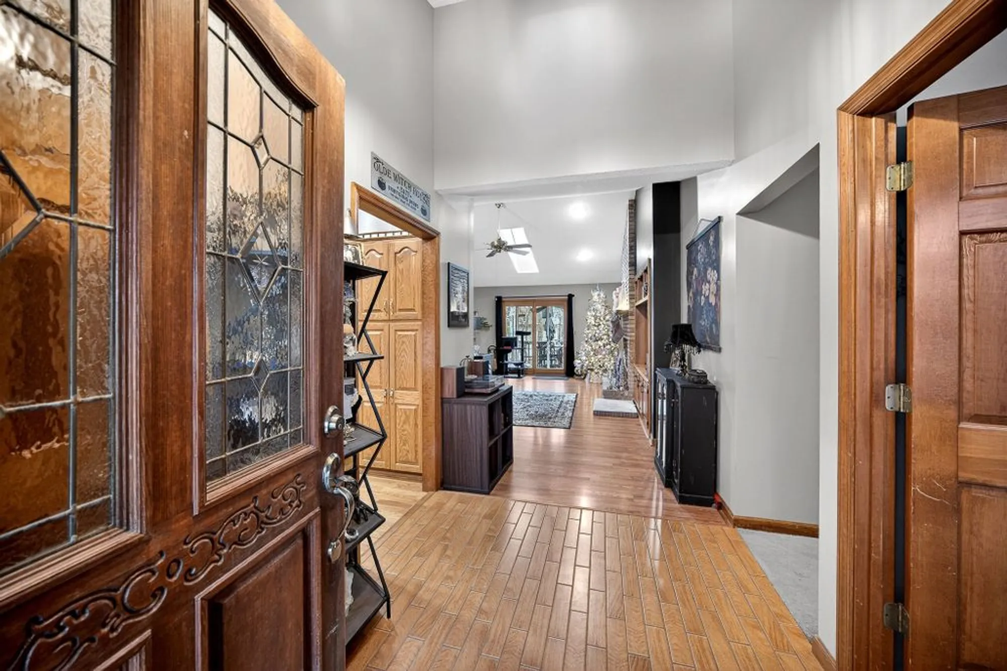 Property Slideshow image 10 of 29 | 213 lakeside dr, Crossville, TN, 38558