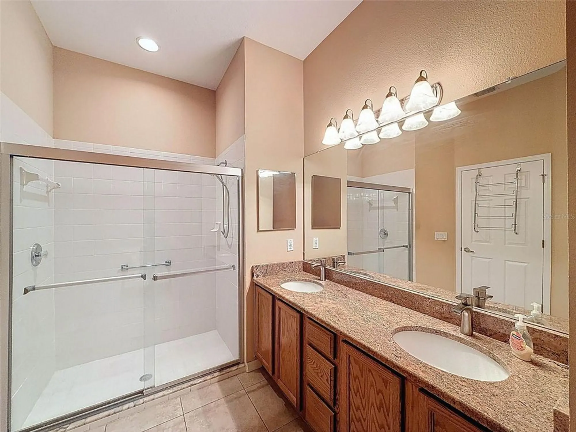 Property Slideshow image 27 of 50 | 11012 torrey pines ct, Hudson, FL, 34667