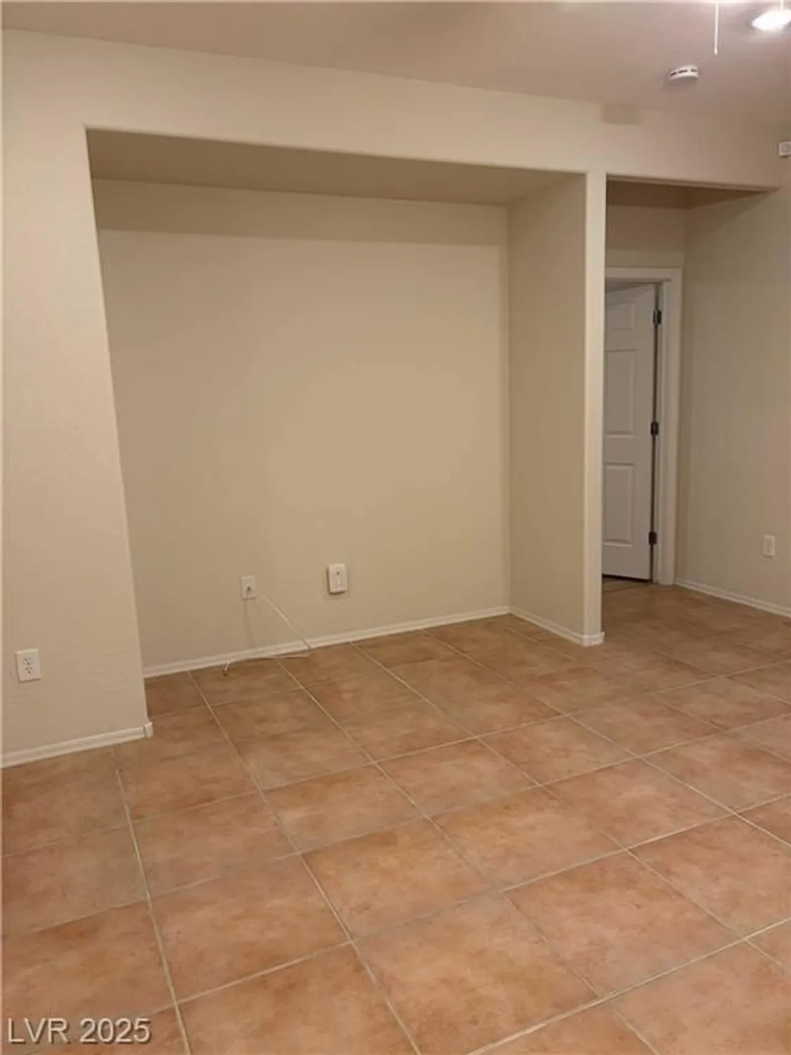 Property Slideshow image 14 of 51 | 2484 galaxy cluster st, Henderson, NV, 89044