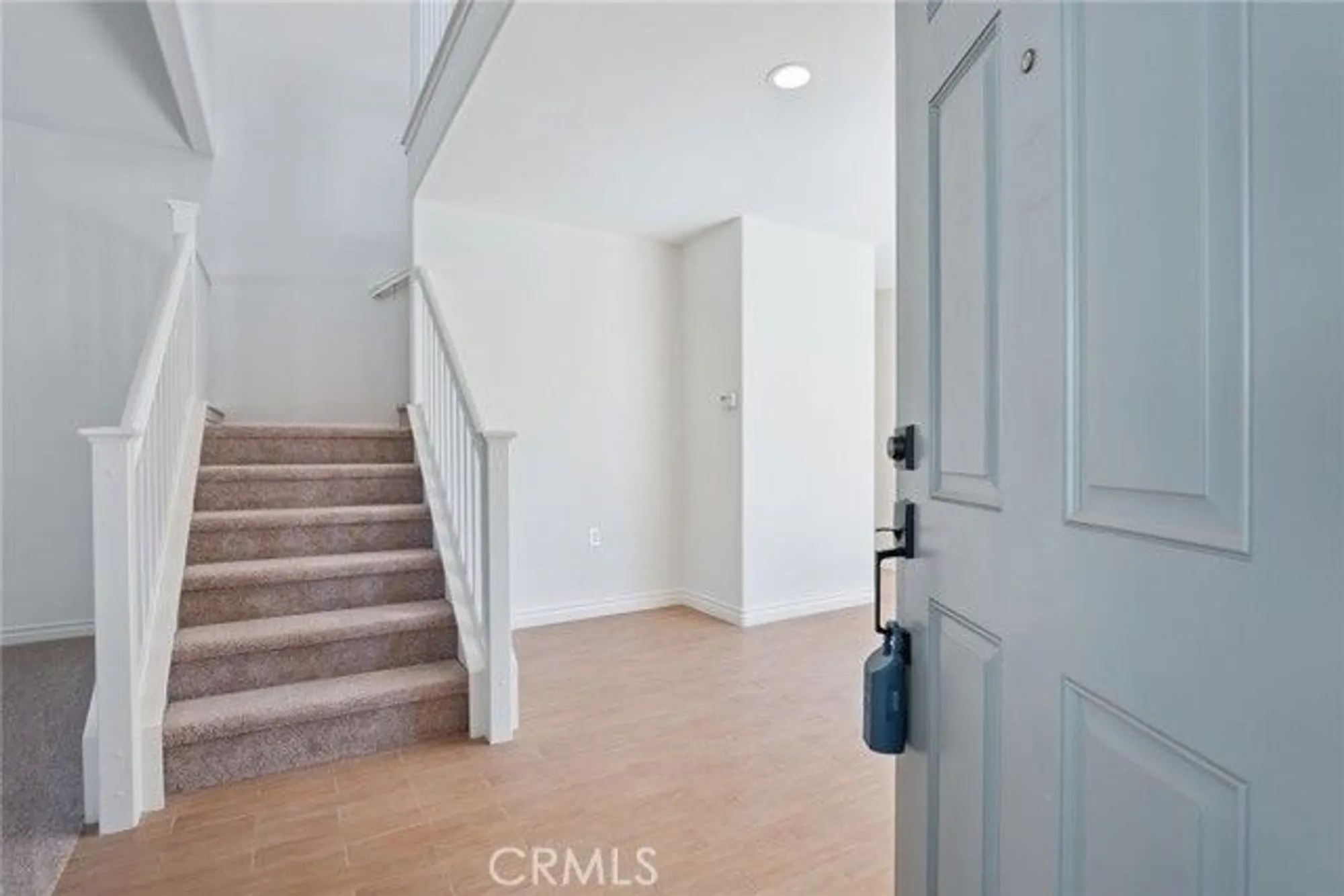 Property Slideshow image 11 of 52 | 2024 tulip ave, Simi Valley, CA, 93063