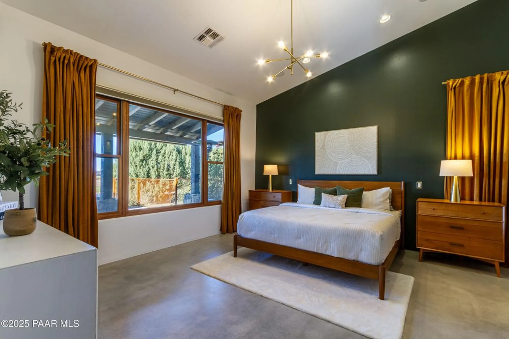 Property Slideshow image 16 of 33 | 5740 w johnny mullins dr, Prescott, AZ, 86305