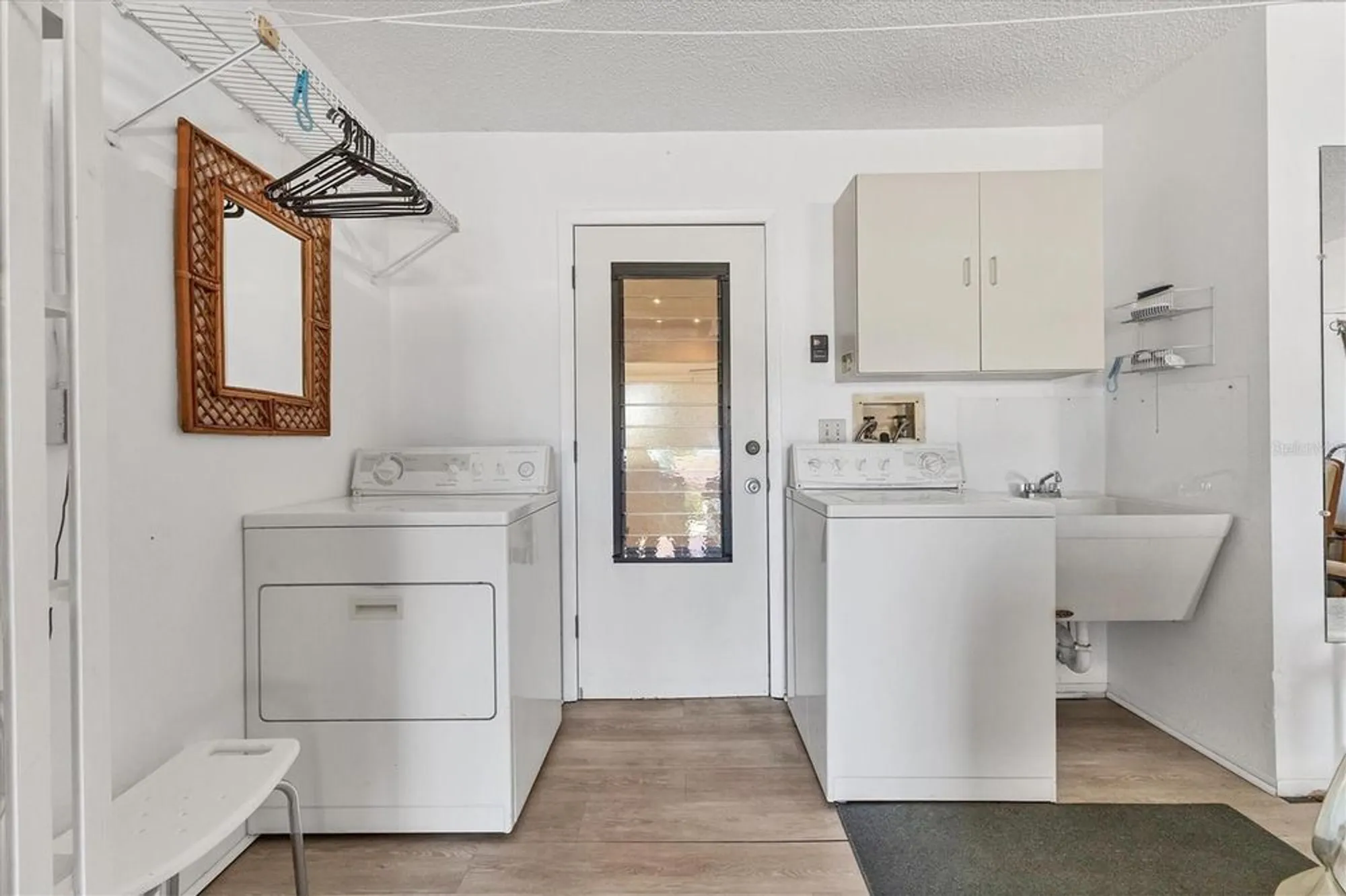 Property Slideshow image 25 of 50 | 604 chestnut ln, Englewood, FL, 34223