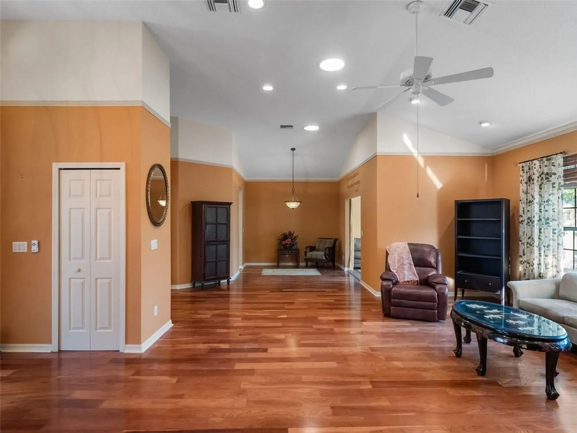 Property Slideshow image 8 of 69 | 21815 tartan st, Leesburg, FL, 34748