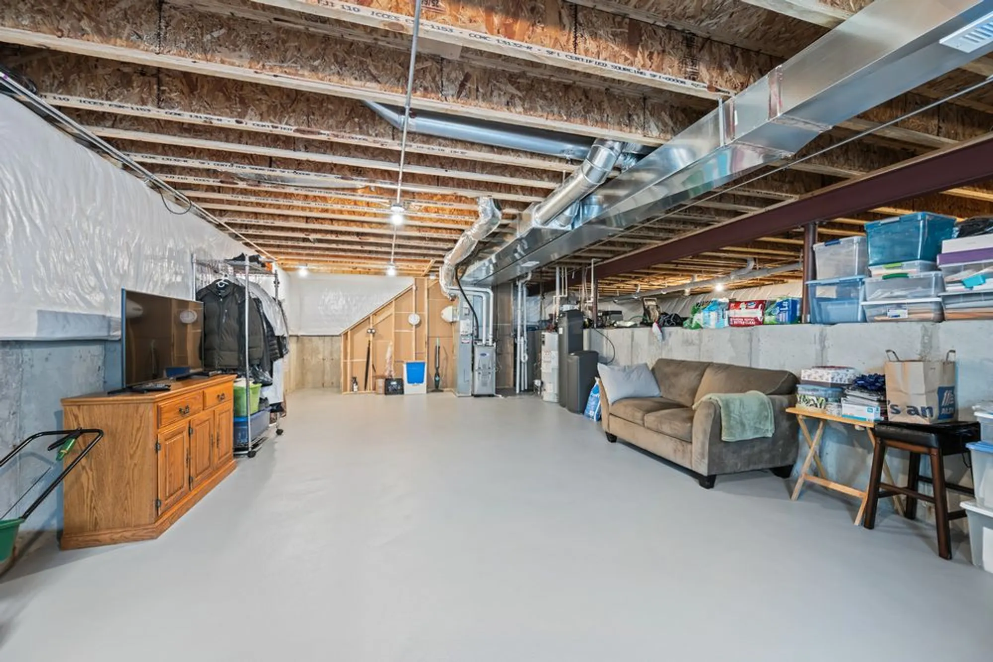 Property Slideshow image 19 of 23 | 460 mahogany dr, Algonquin, IL, 60102