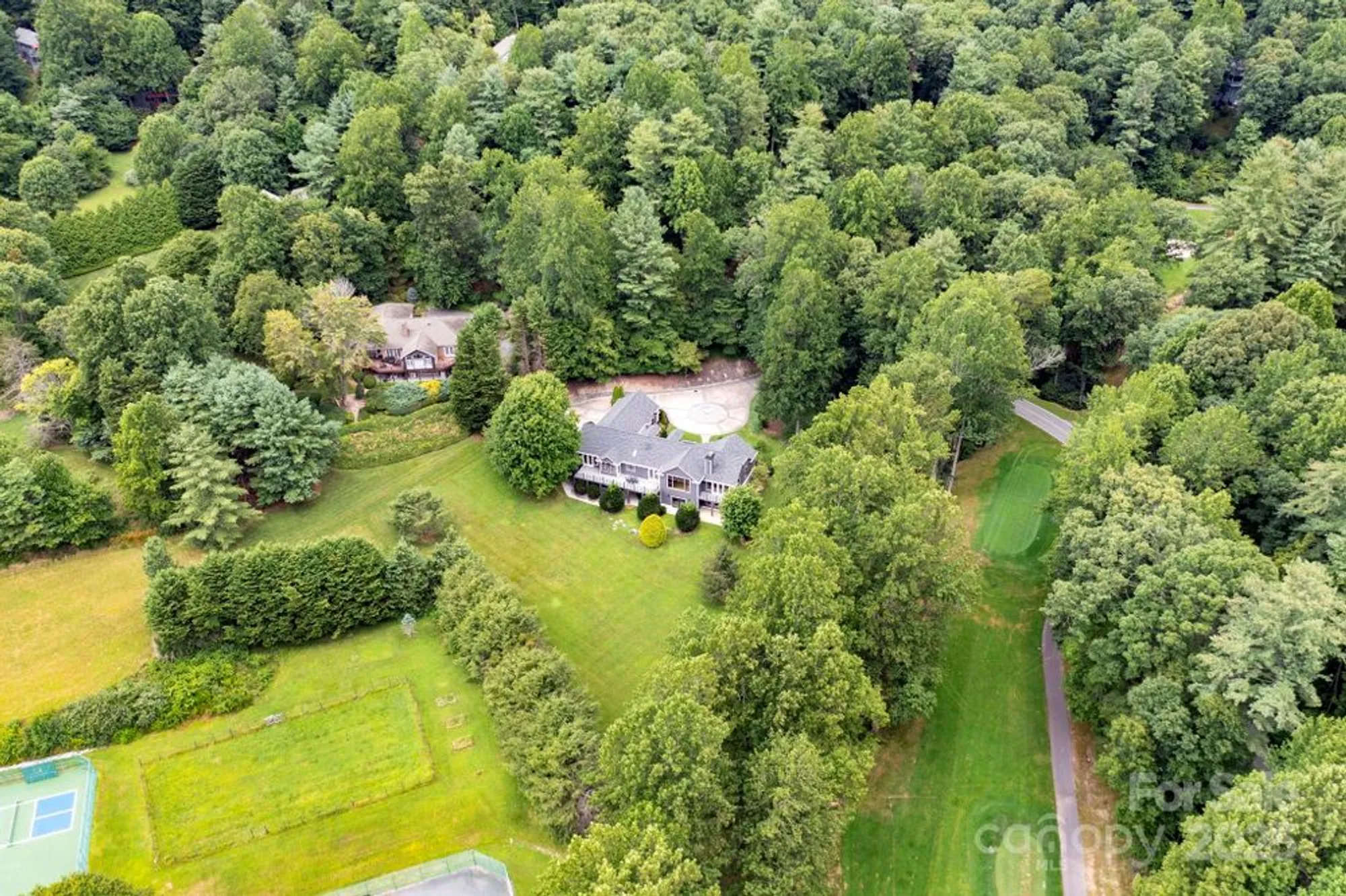 Property Slideshow image 11 of 25 | 301 winding meadows dr, Flat Rock, NC, 28731