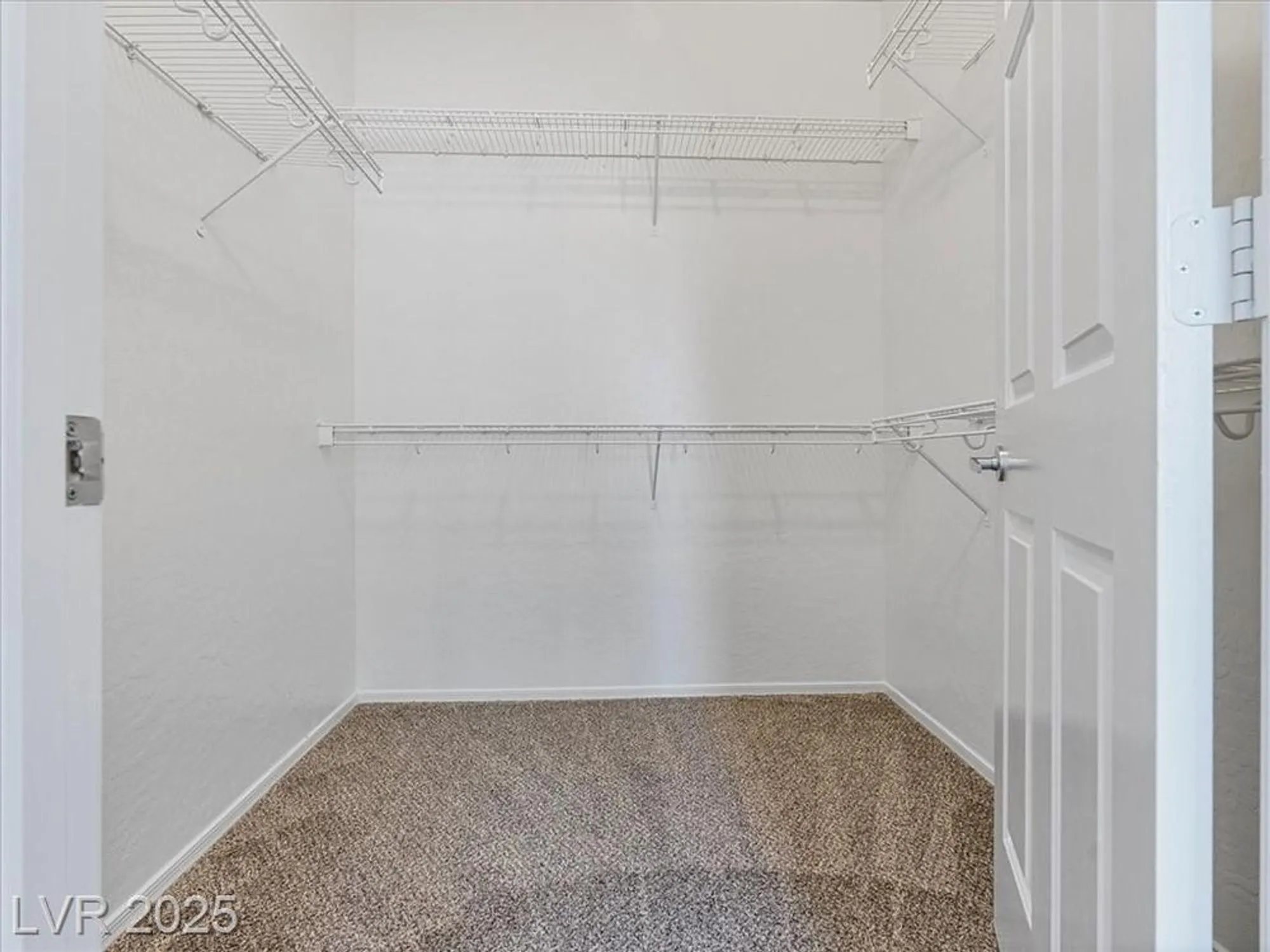 Property Slideshow image 14 of 24 | 7713 lily trotter st, North Las Vegas, NV, 89084