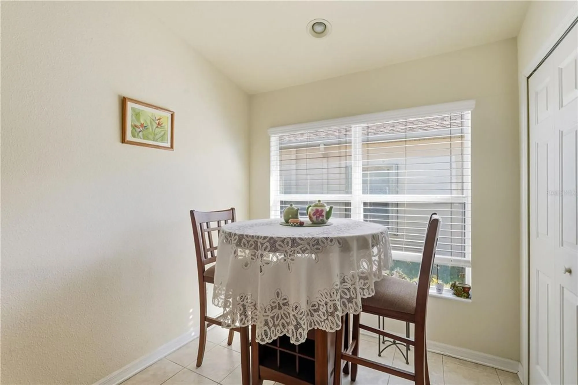 Property Slideshow image 14 of 34 | 2211 pleasant hill ln, Holiday, FL, 34691