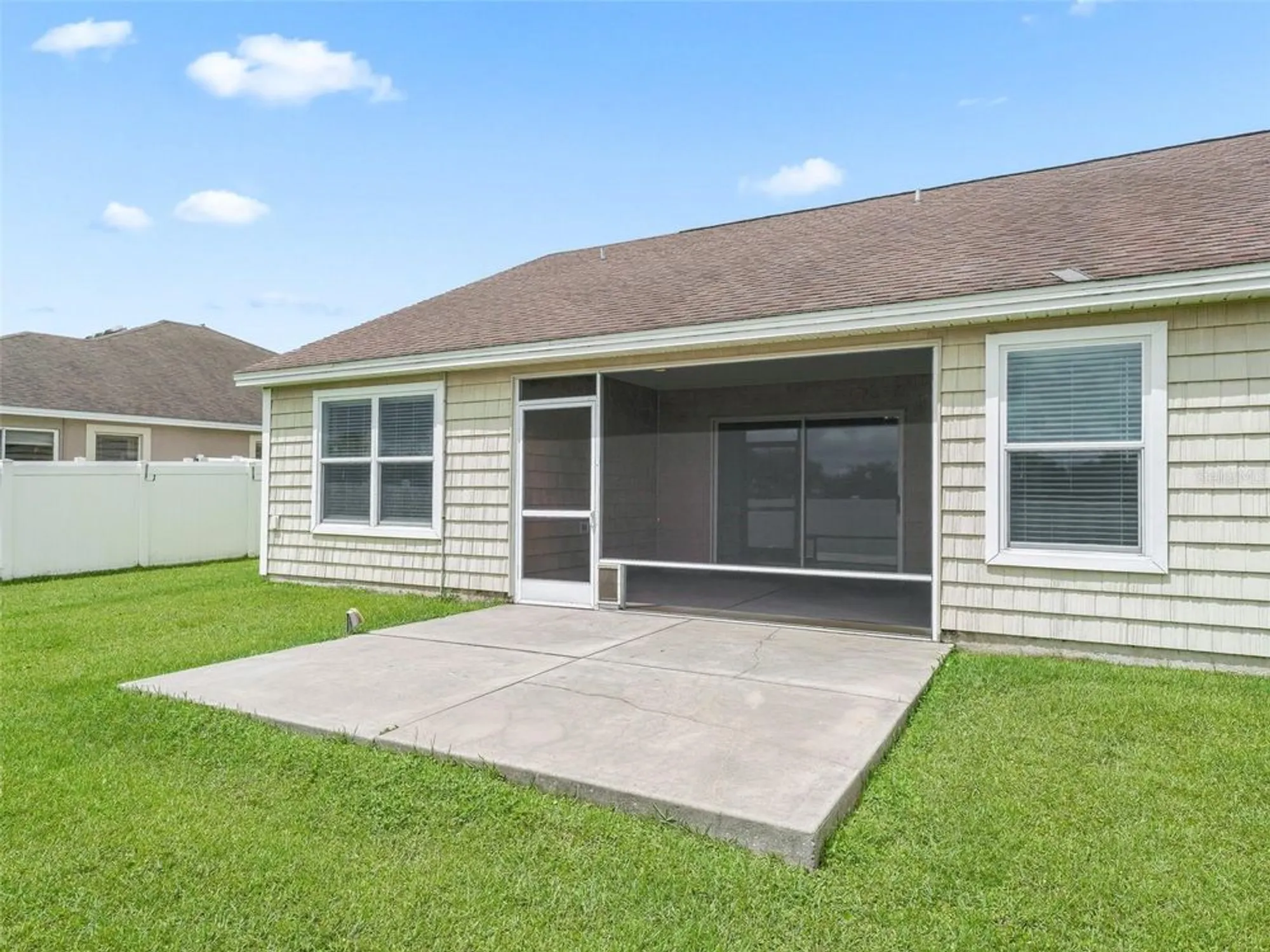 Property Slideshow image 33 of 41 | 12185 ne 51st cir, Oxford, FL, 34484