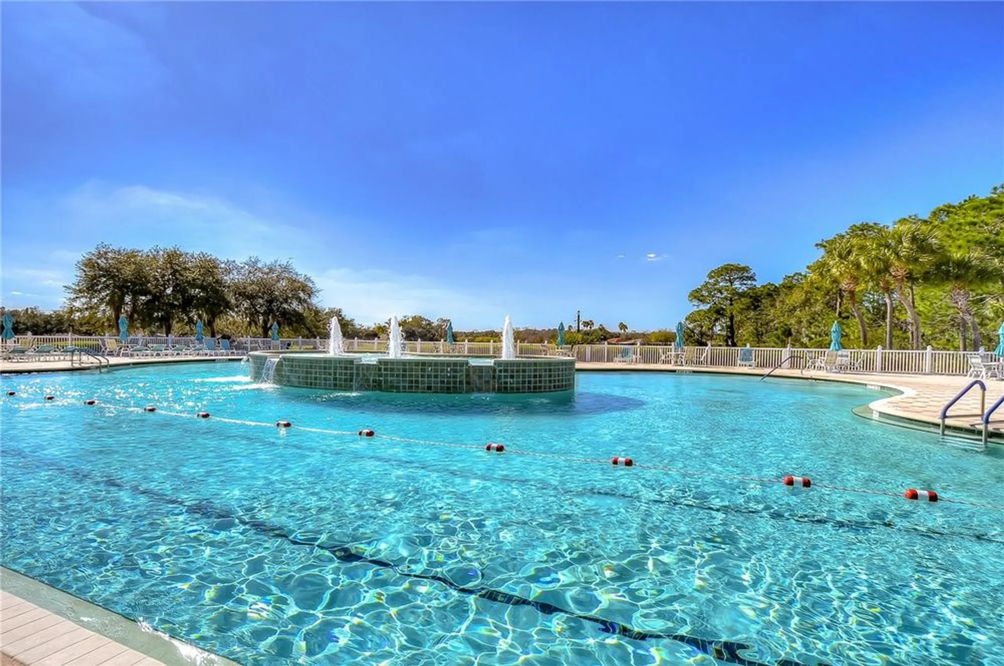 Property Slideshow image 27 of 38 | 10245 buncombe way, San Antonio, FL, 33576