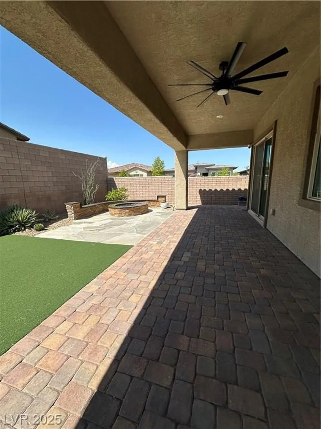 Property Slideshow image 20 of 32 | 461 arches park ave, Henderson, NV, 89011