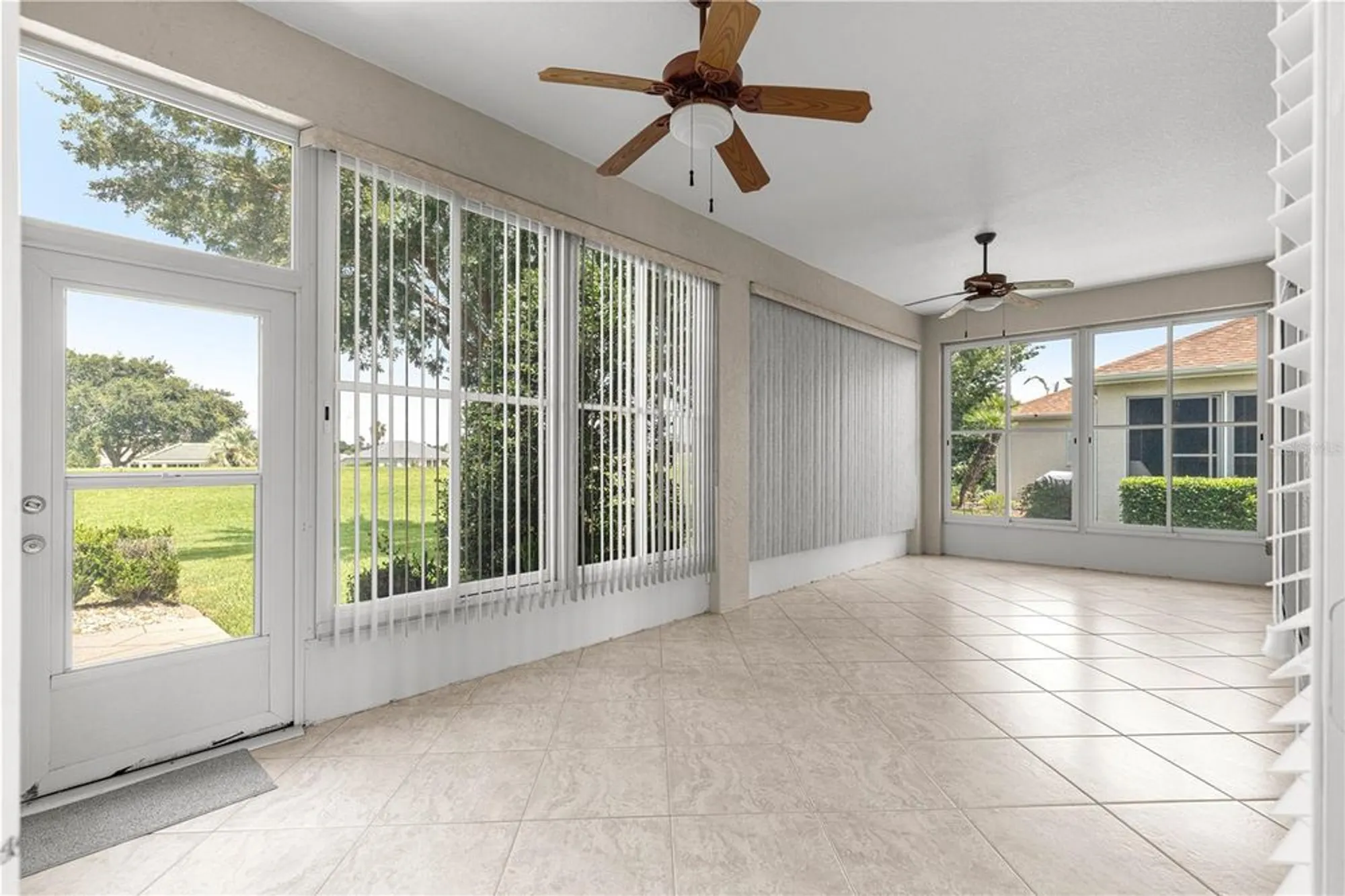 Property Slideshow image 28 of 44 | 5647 nw 25th loop, Ocala, FL, 34482