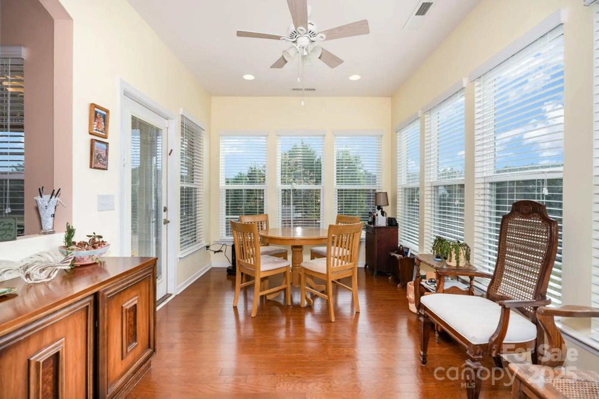 Property Slideshow image 9 of 33 | 20142 dovekie ln, Fort Mill, SC, 29707