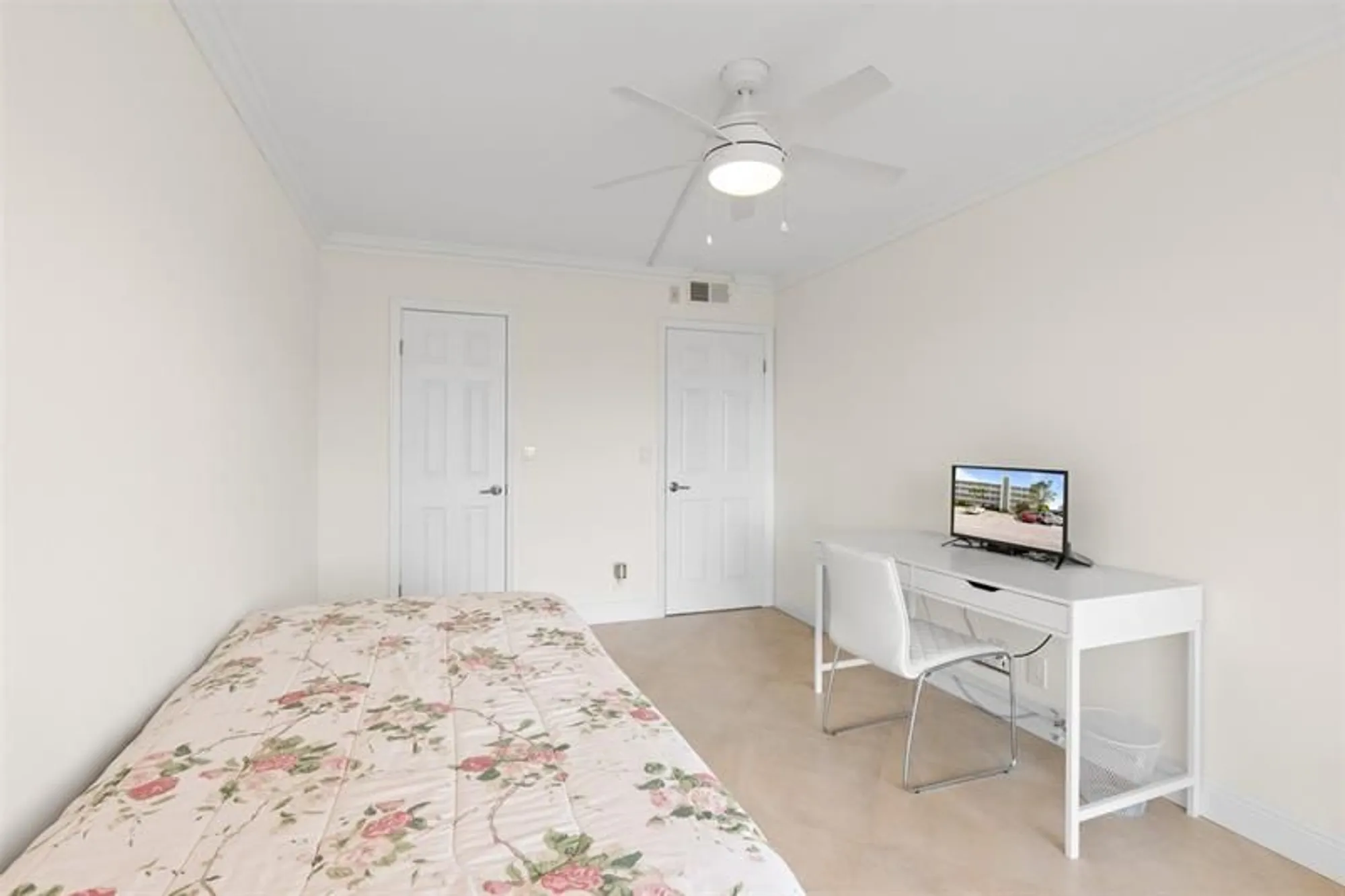 Property Slideshow image 12 of 28 | 3057 newport n # 3057, Deerfield Beach, FL, 33442