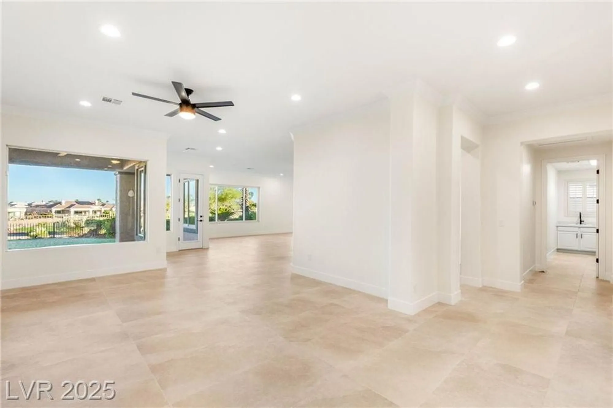 Property Slideshow image 8 of 66 | 4754 riva de romanza st, Las Vegas, NV, 89135