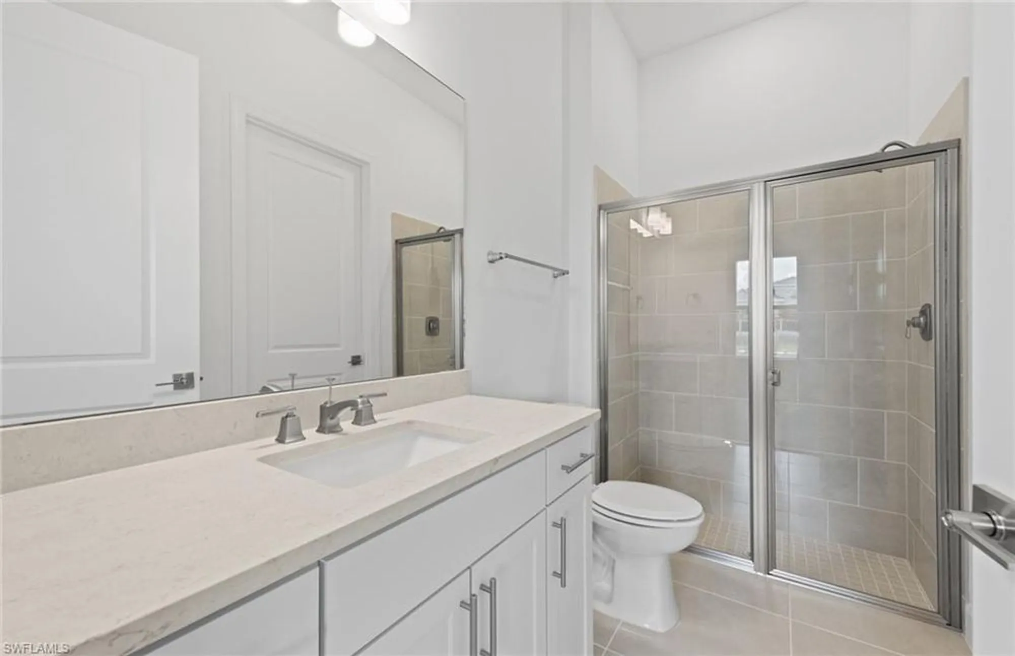 Property Slideshow image 17 of 30 | 12611 quartz dr, Alva, FL, 33920