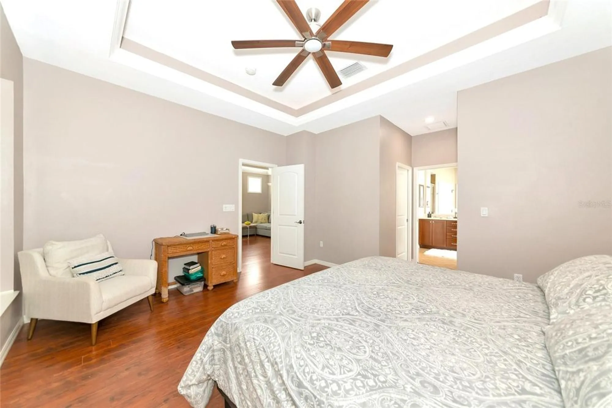 Property Slideshow image 9 of 43 | 6059 wingspan way, Bradenton, FL, 34203