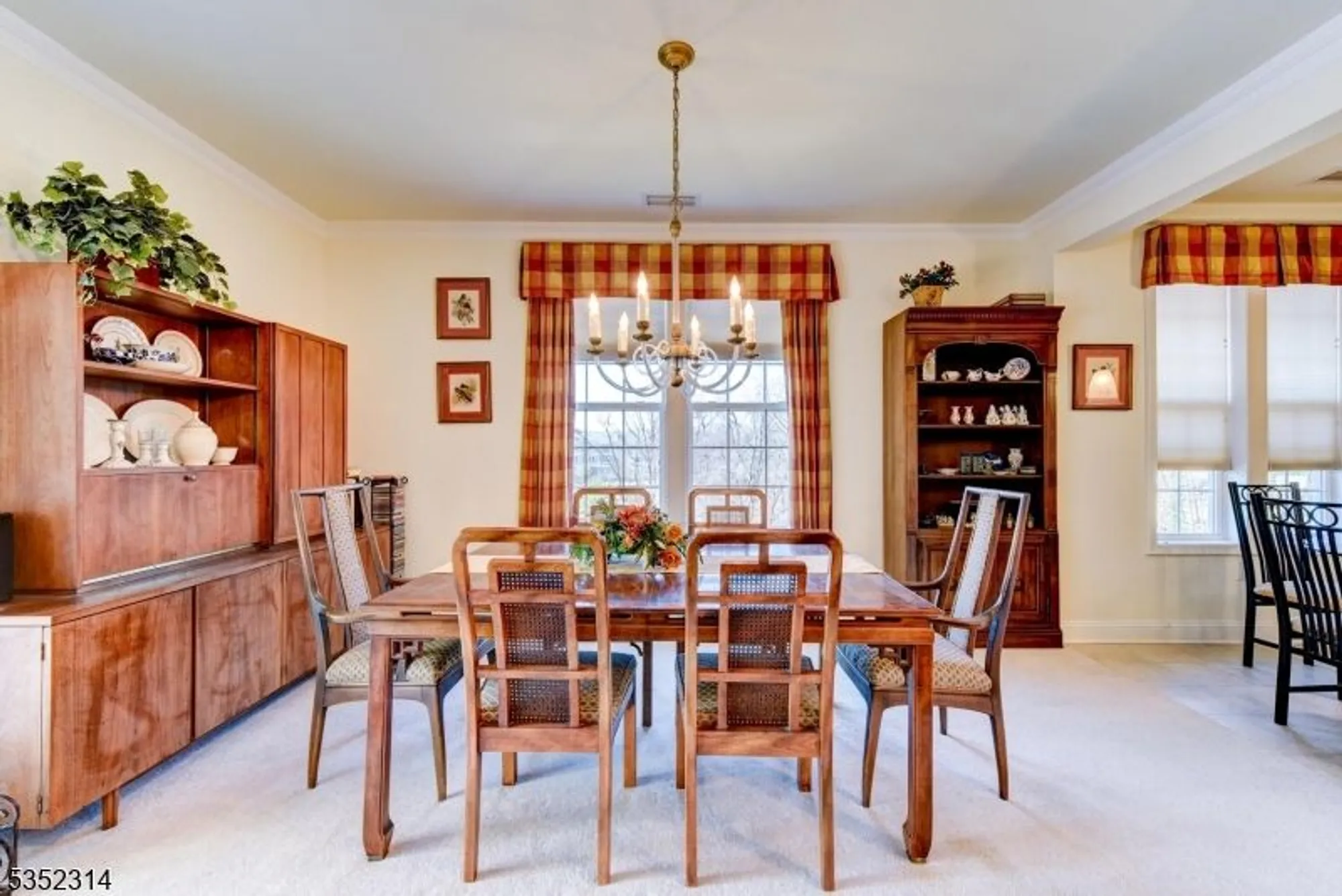 Property Slideshow image 7 of 28 | 7311 polk dr, Rockaway Twp., NJ, 07866