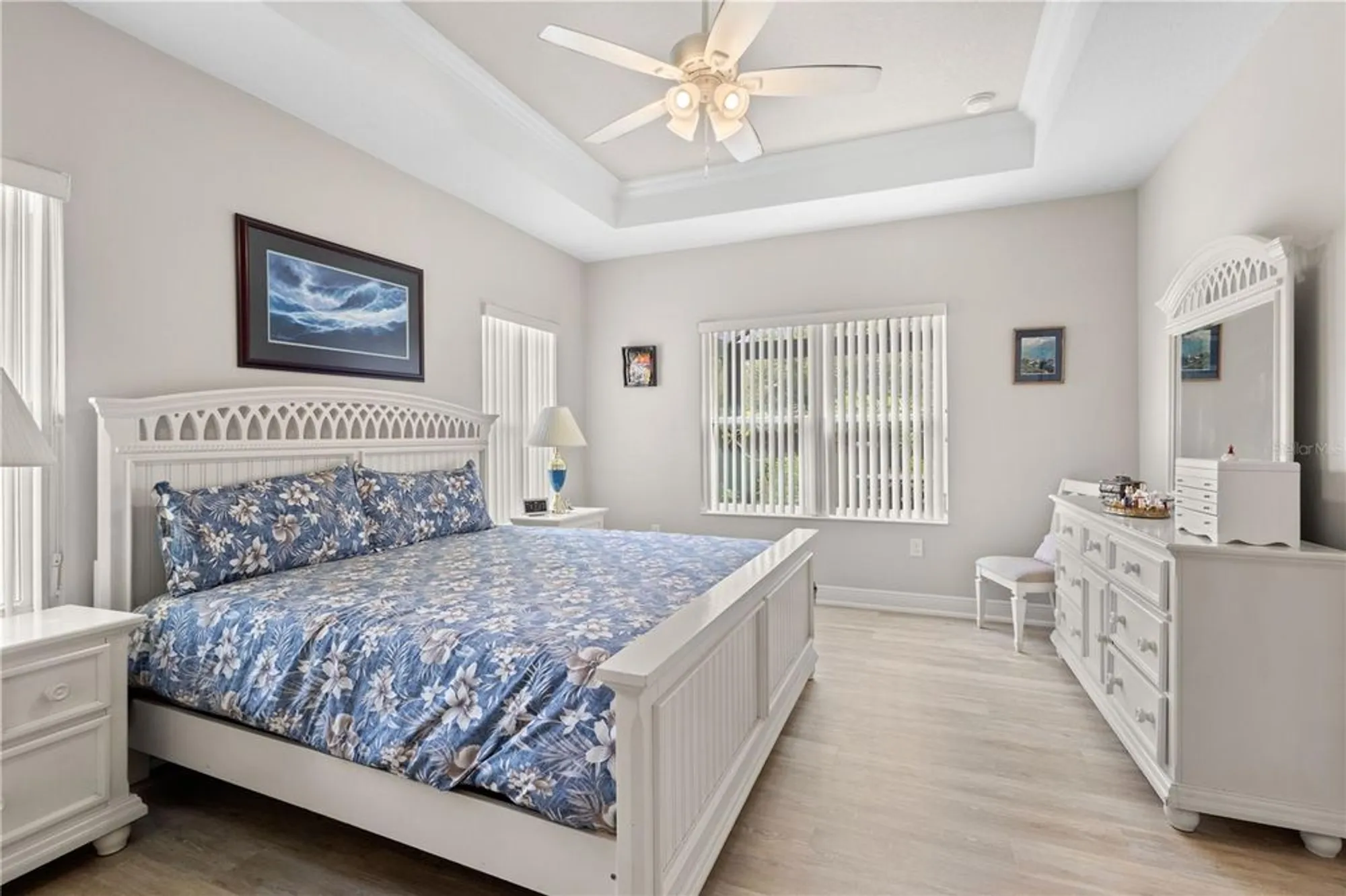 Property Slideshow image 11 of 44 | 12095 stuart dr, Venice, FL, 34293