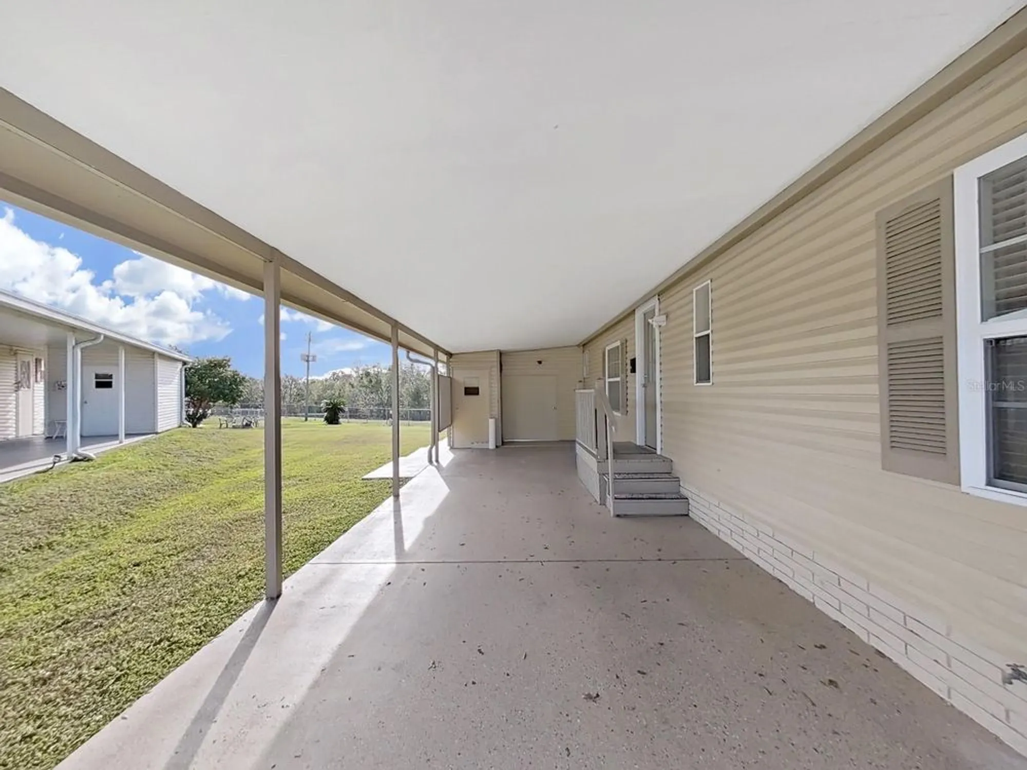 Property Slideshow image 6 of 48 | 1750 fox hill dr, Lakeland, FL, 33810