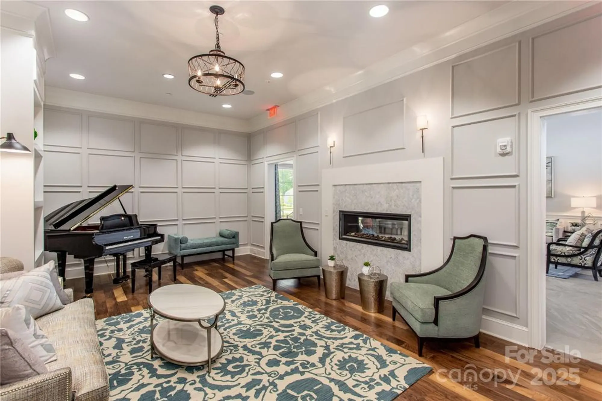 Property Slideshow image 10 of 20 | 8937 silver springs ct, Charlotte, NC, 28215