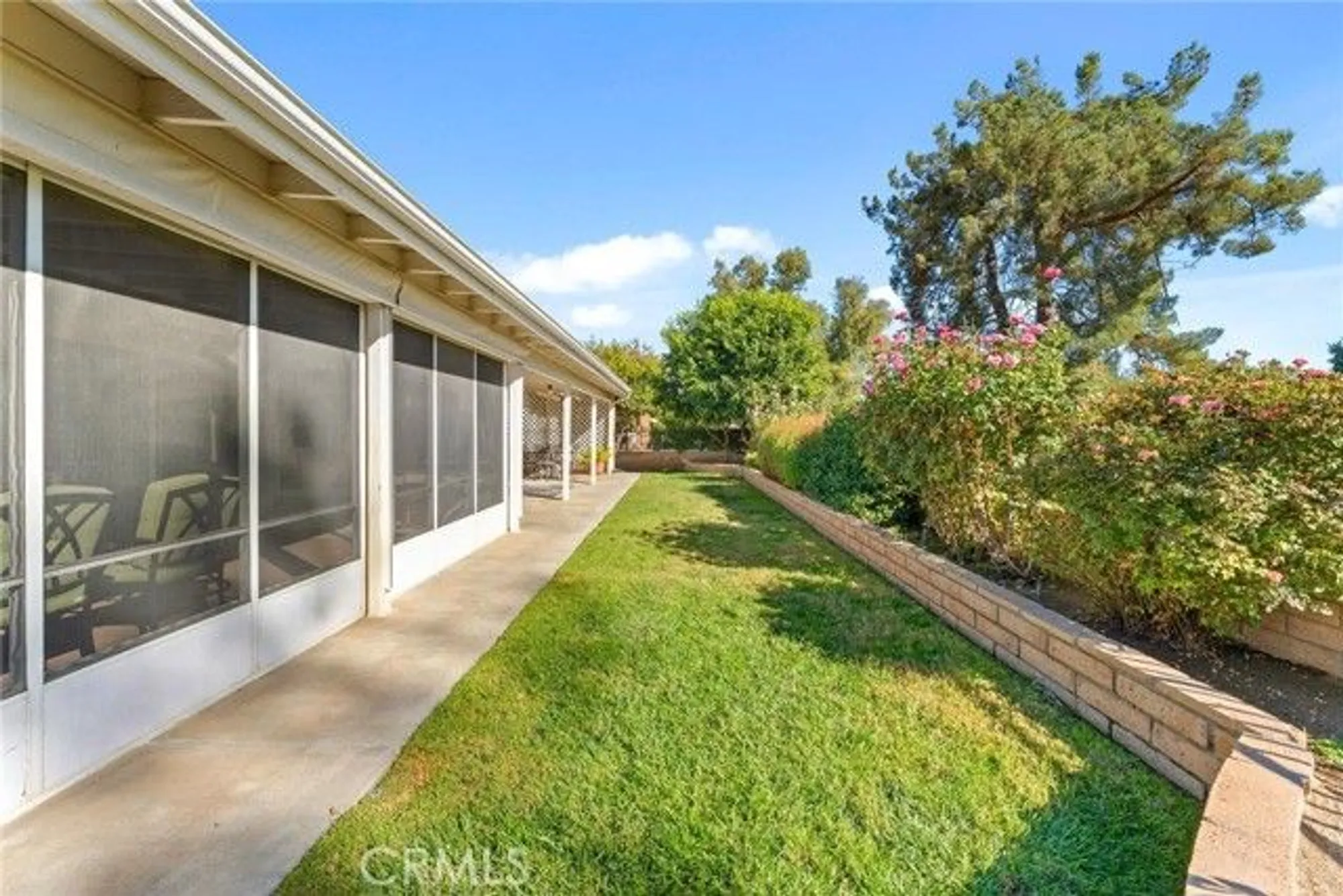 Property Slideshow image 26 of 39 | 2059 silver oak way, Hemet, CA, 92545