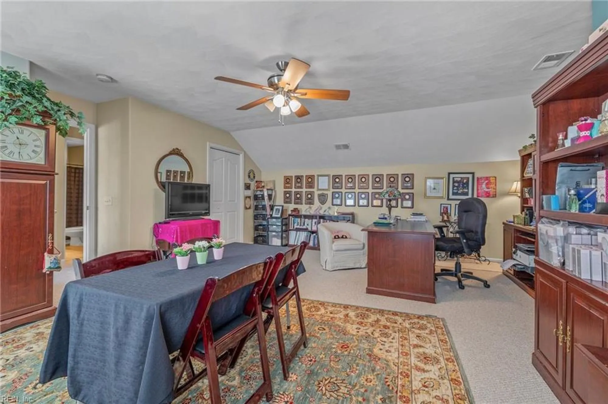 Property Slideshow image 29 of 36 | 800 monroe ct, Chesapeake, VA, 23320