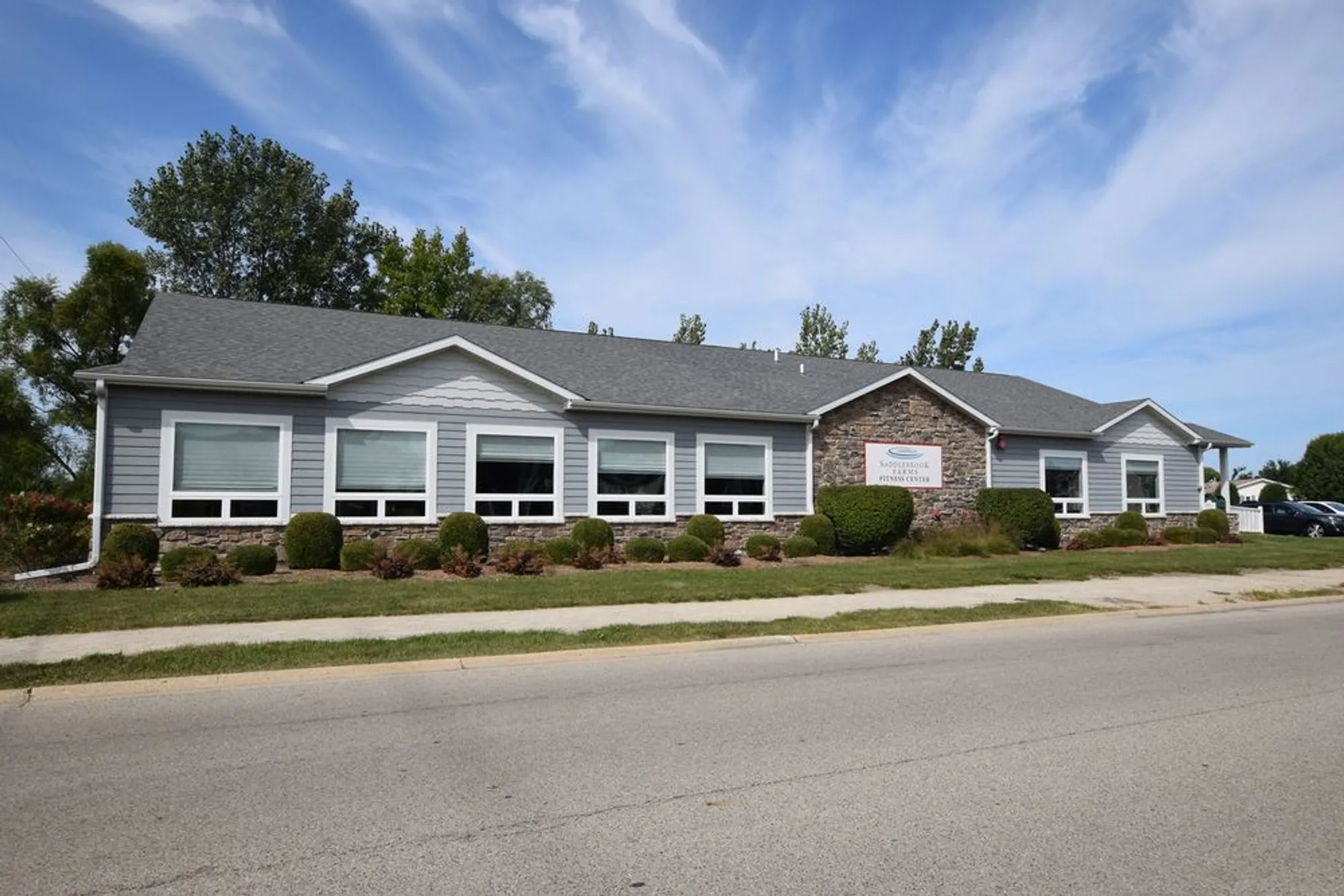 Property Slideshow image 30 of 31 | 115 hunter ct, Grayslake, IL, 60030