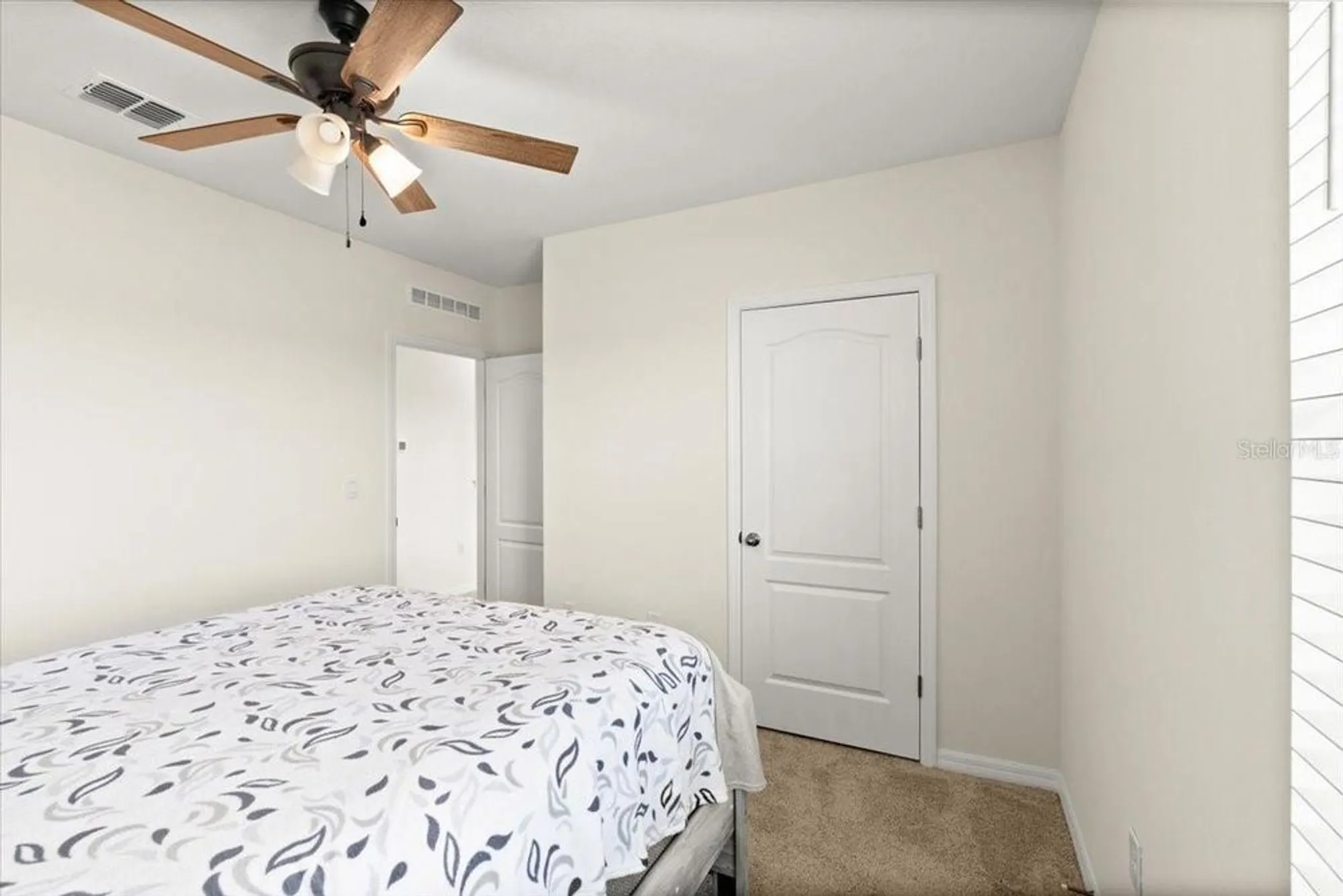 Property Slideshow image 28 of 45 | 1317 middle lake dr, Ormond Beach, FL, 32174