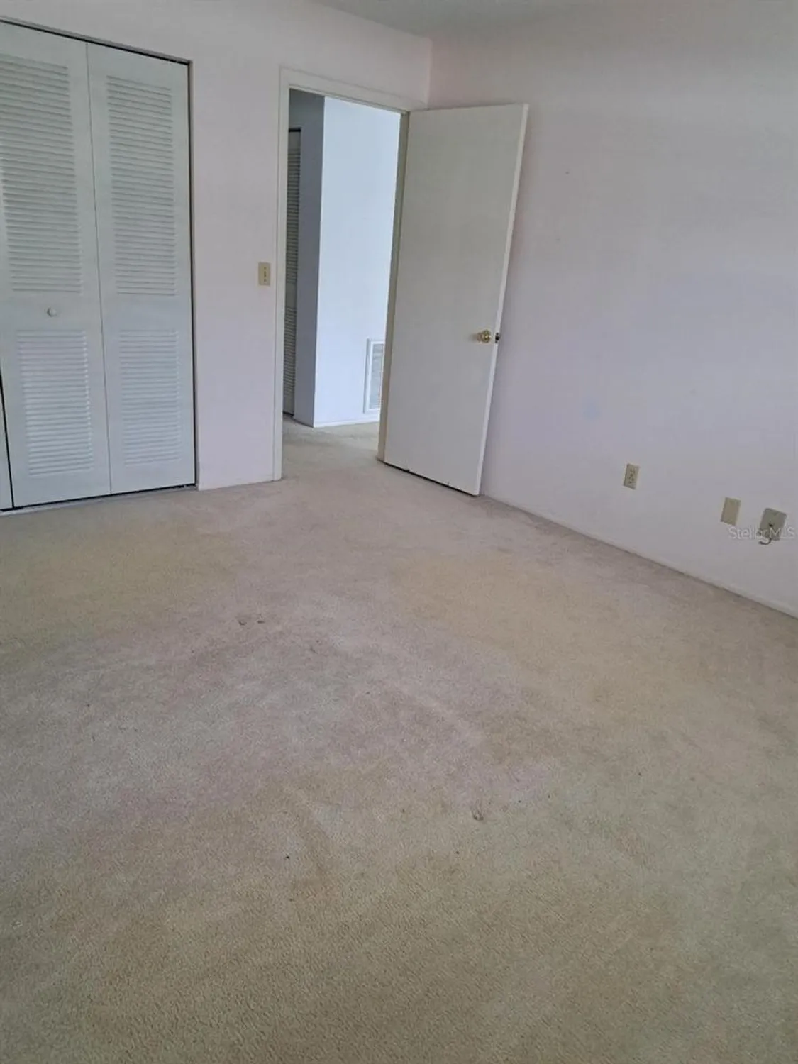 Property Slideshow image 6 of 18 | 7951 58th ave n unit 208, St Petersburg, FL, 33709