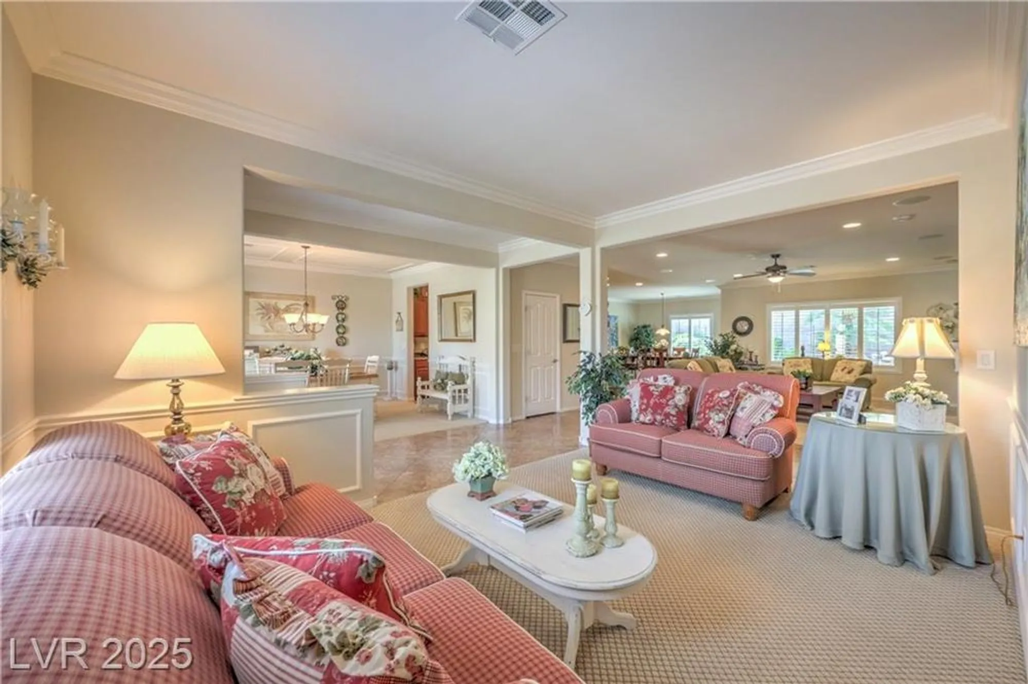 Property Slideshow image 10 of 39 | 2225 blackburn hills ave, Henderson, NV, 89044