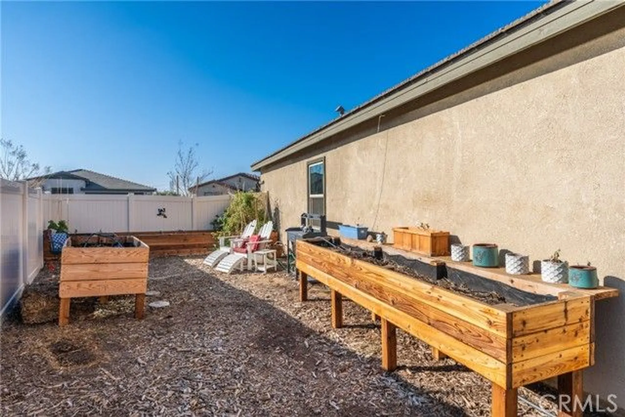 Property Slideshow image 35 of 45 | 1630 easton ln, Beaumont, CA, 92223