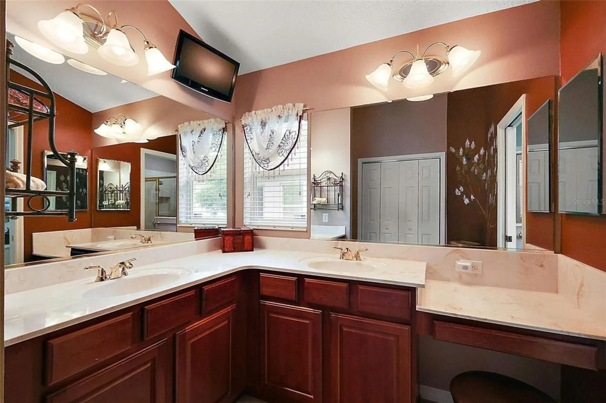 Property Slideshow image 16 of 30 | 752 maybank loop, The Villages, FL, 32162
